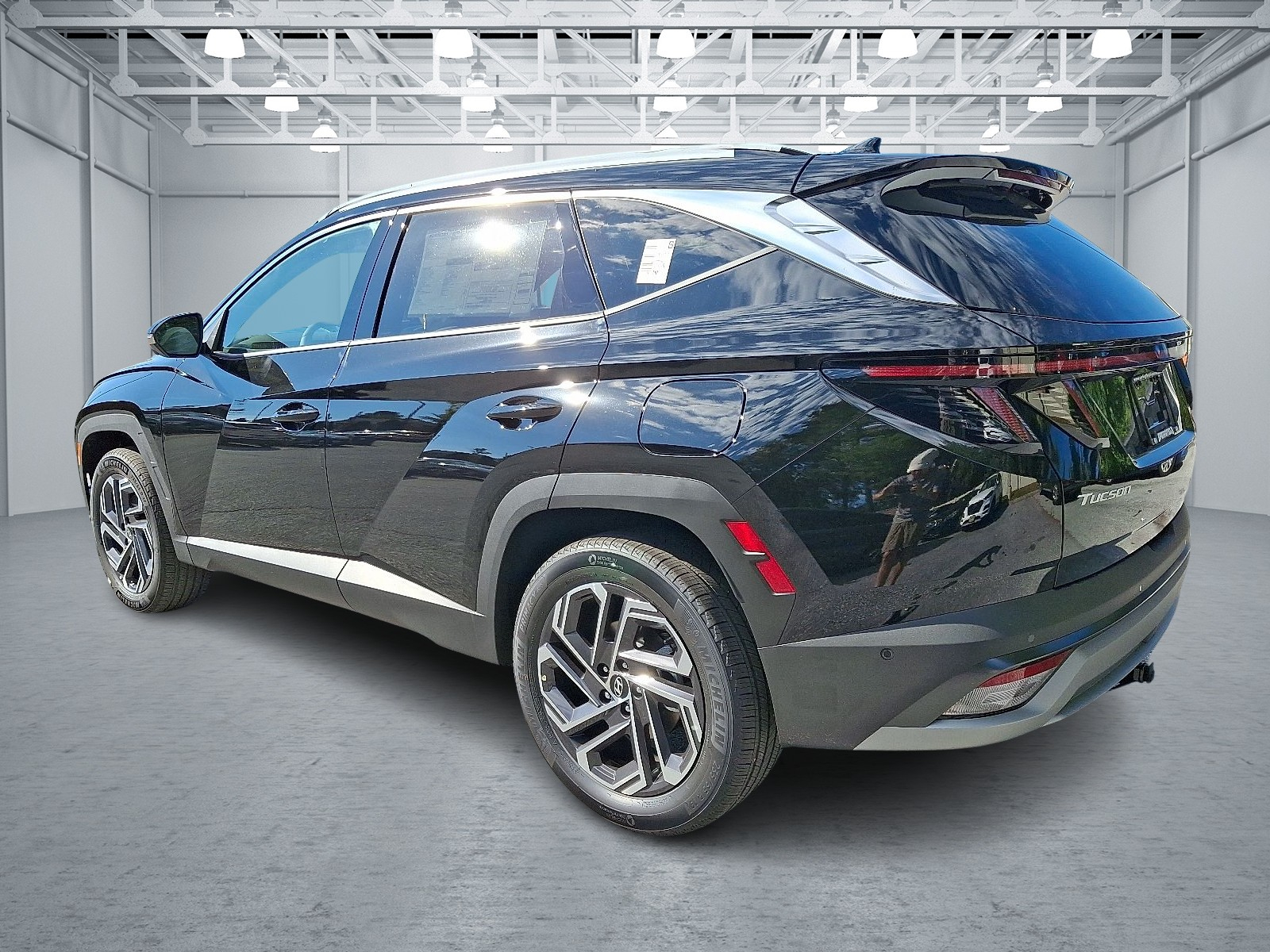 new 2025 Hyundai Tucson Hybrid car, priced at $43,835