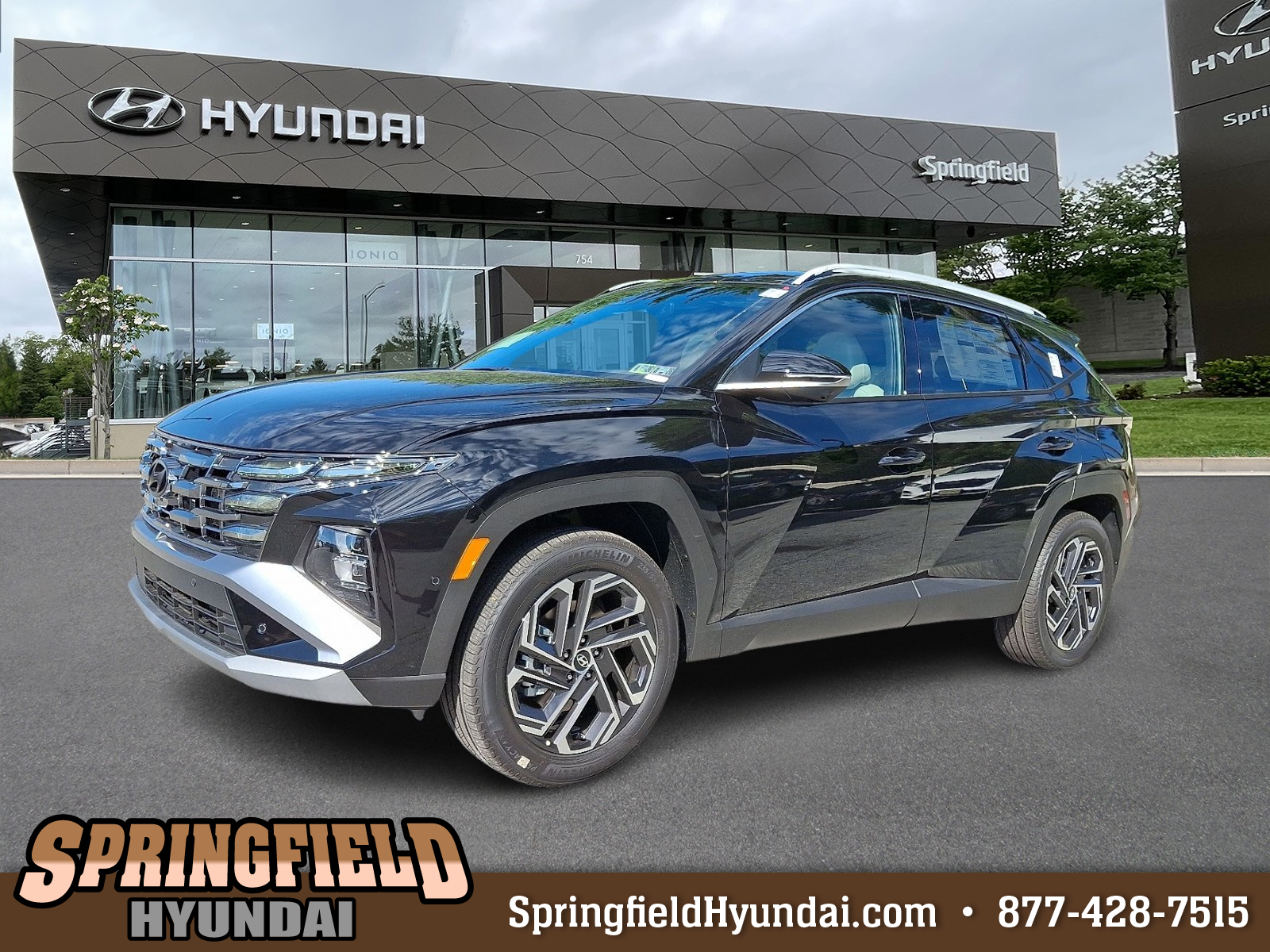 new 2025 Hyundai Tucson Hybrid car, priced at $43,835