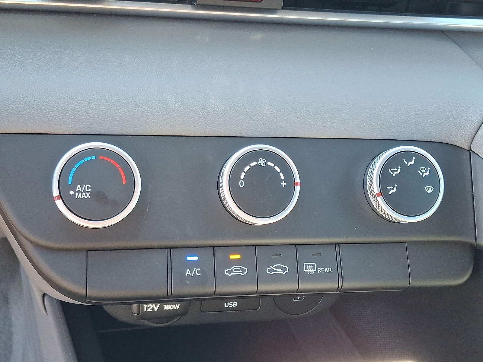 new 2025 Hyundai Elantra car, priced at $23,980