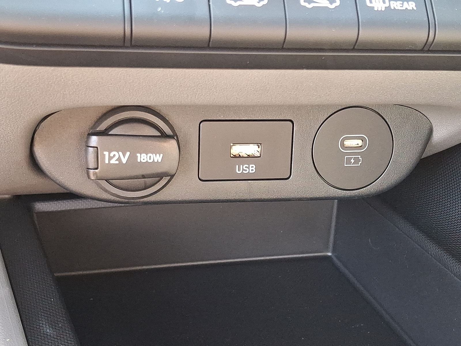 new 2025 Hyundai Elantra car, priced at $23,980