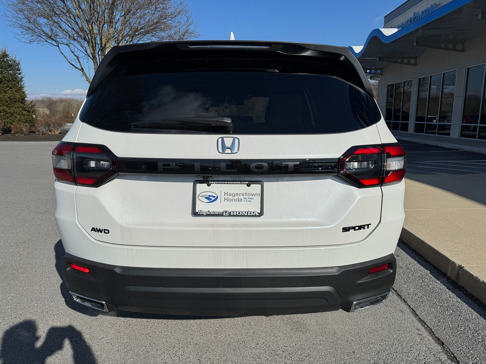 new 2025 Honda Pilot car, priced at $44,150
