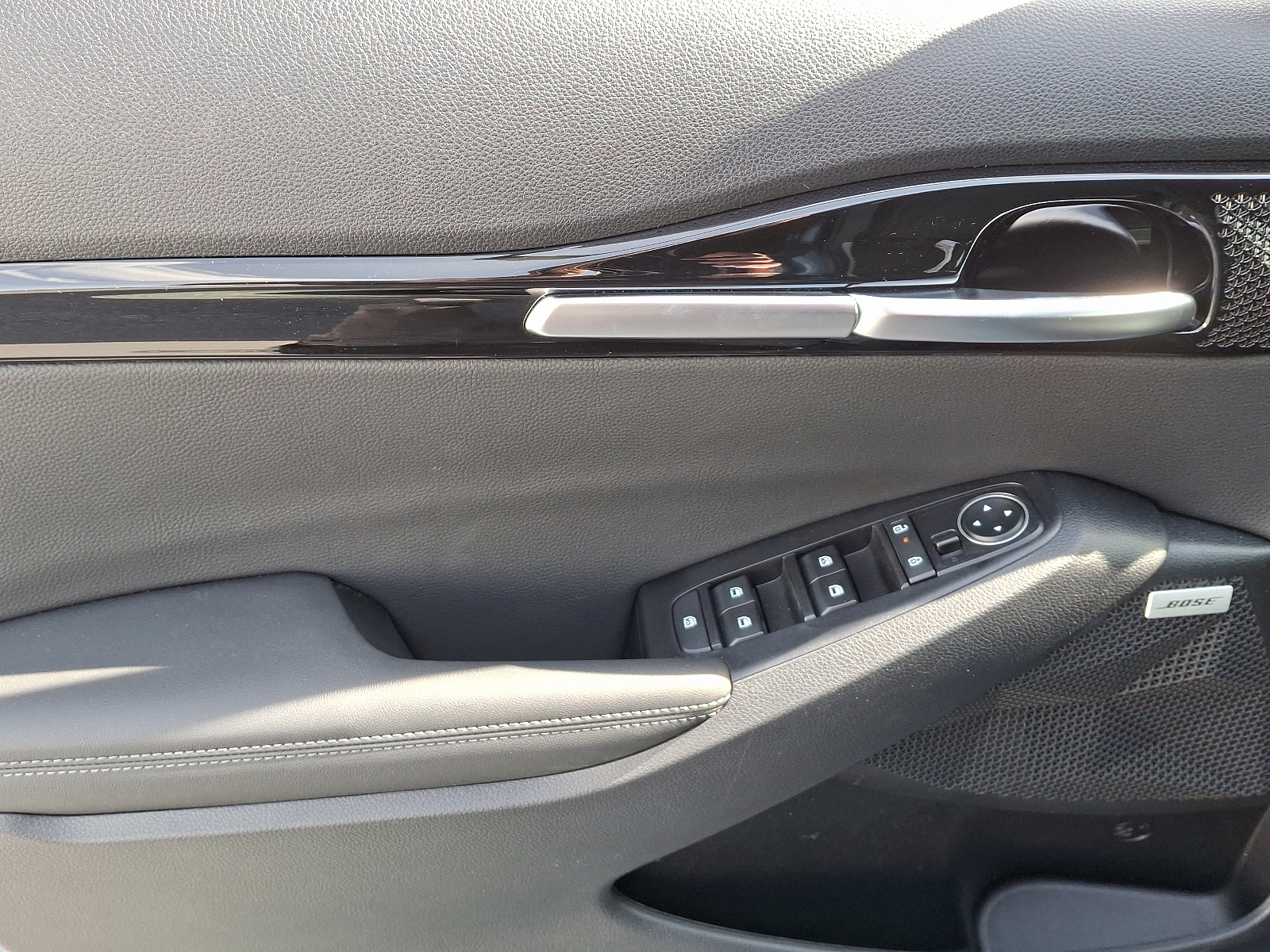 used 2025 Kia Seltos car, priced at $30,599