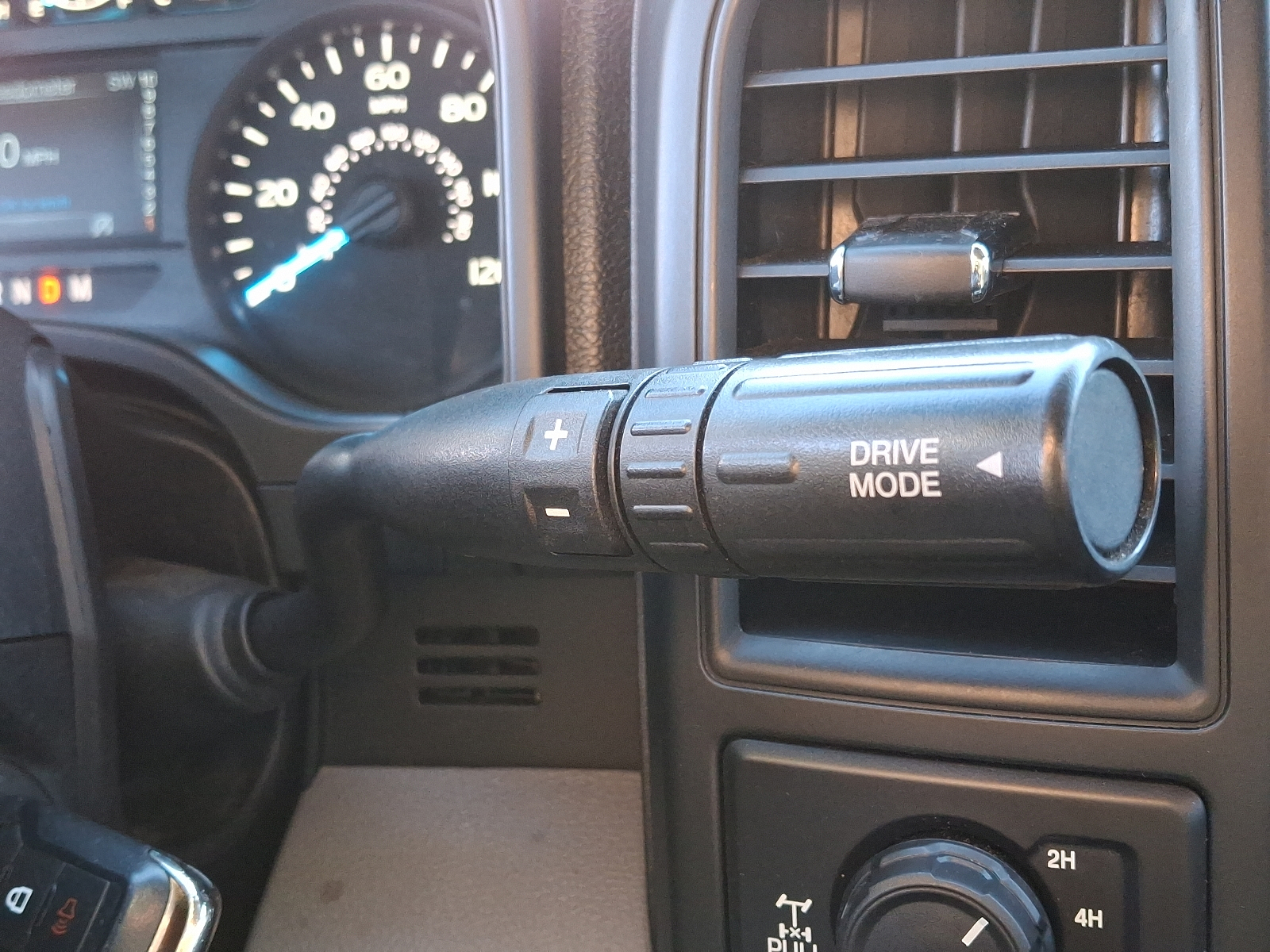 used 2020 Ford F-150 car, priced at $24,599
