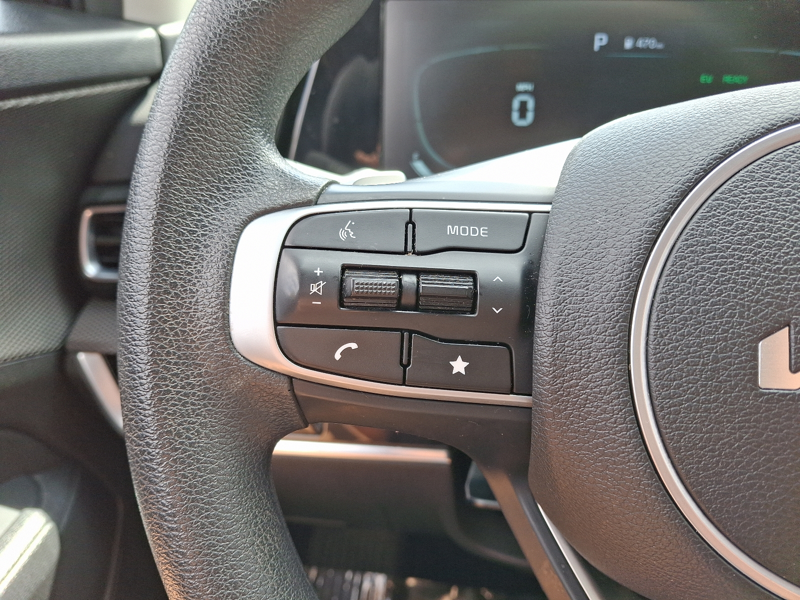used 2023 Kia Sportage Hybrid car, priced at $25,599