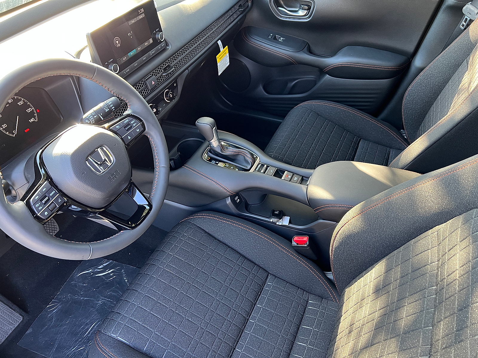 new 2025 Honda HR-V car, priced at $30,850
