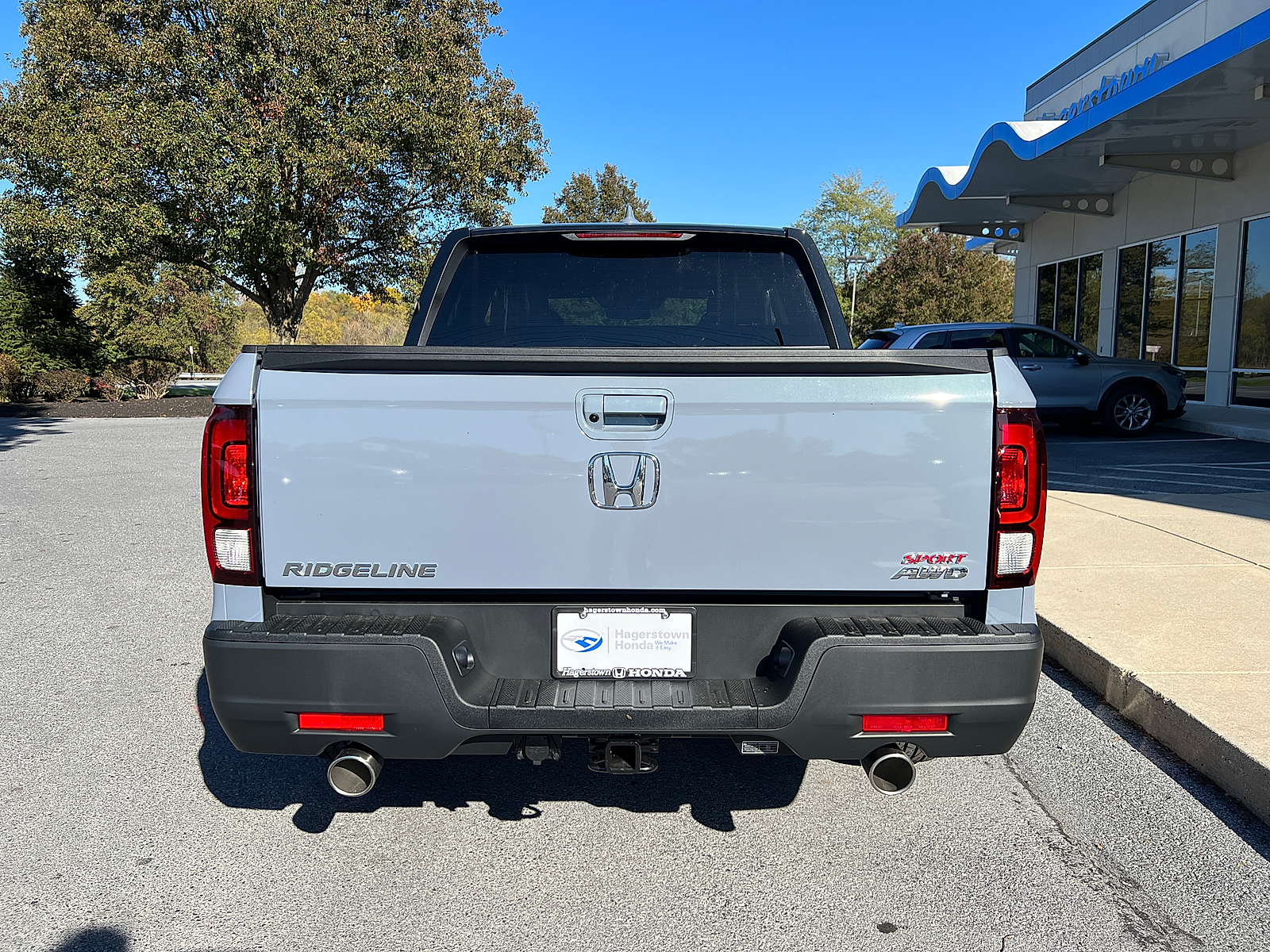 new 2025 Honda Ridgeline car, priced at $42,055