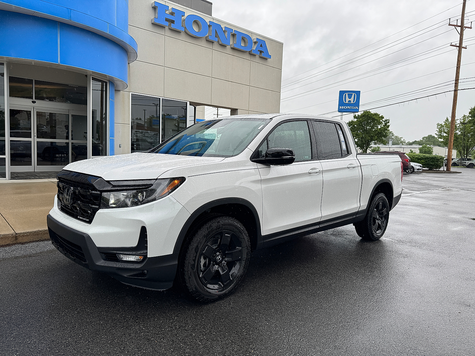 new 2025 Honda Ridgeline car, priced at $48,655