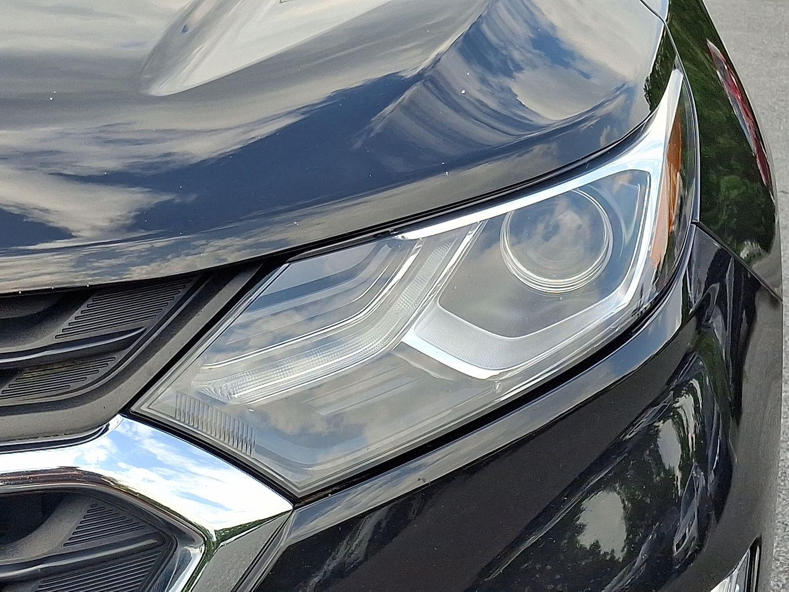 used 2020 Chevrolet Equinox car, priced at $12,288