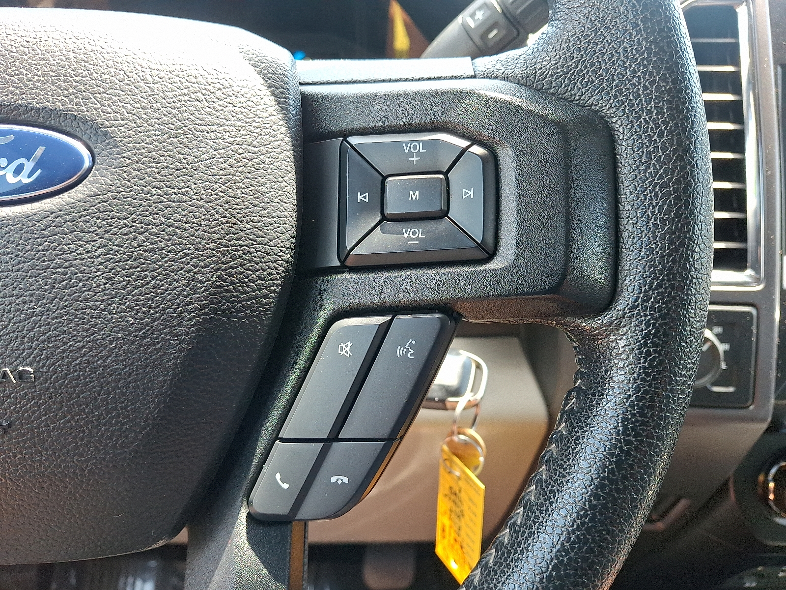 used 2015 Ford F-150 car, priced at $22,999