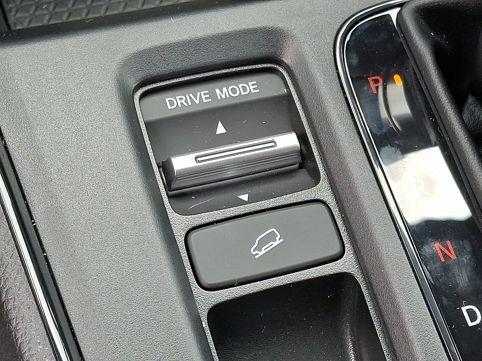 used 2025 Honda CR-V Hybrid car, priced at $38,999