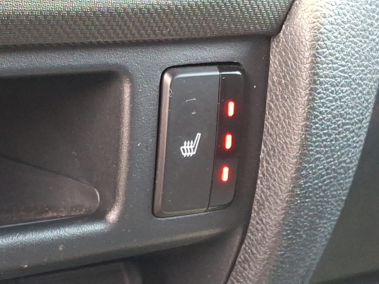 used 2022 Honda Passport car, priced at $32,499