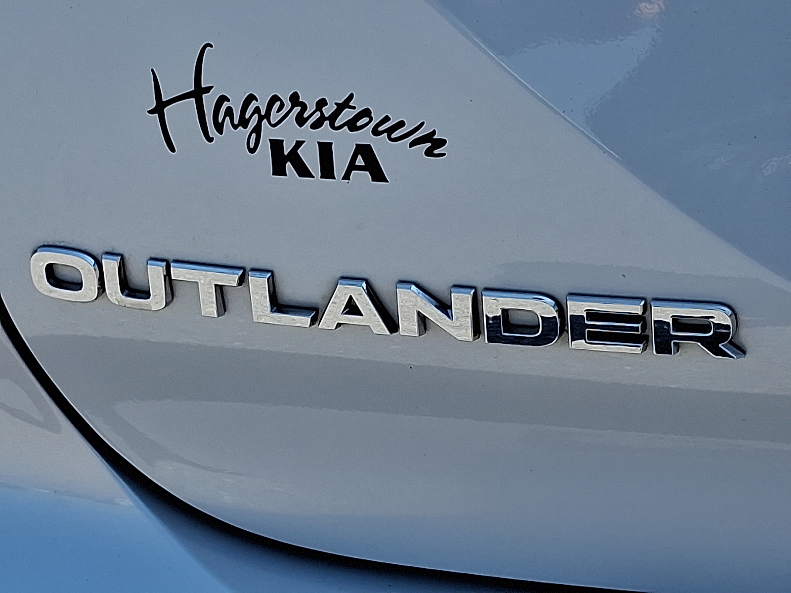 used 2022 Mitsubishi Outlander car, priced at $22,499