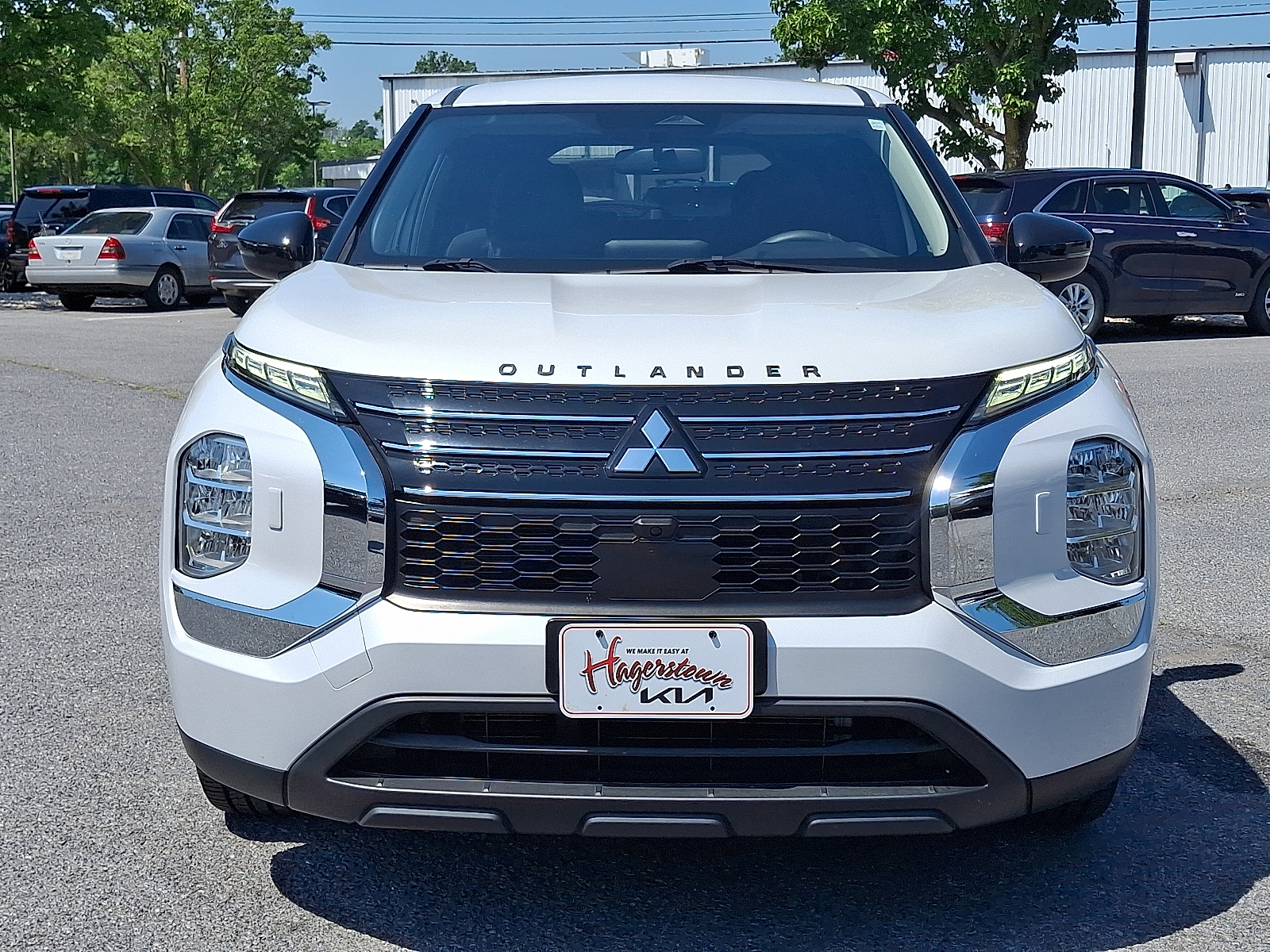 used 2022 Mitsubishi Outlander car, priced at $22,499
