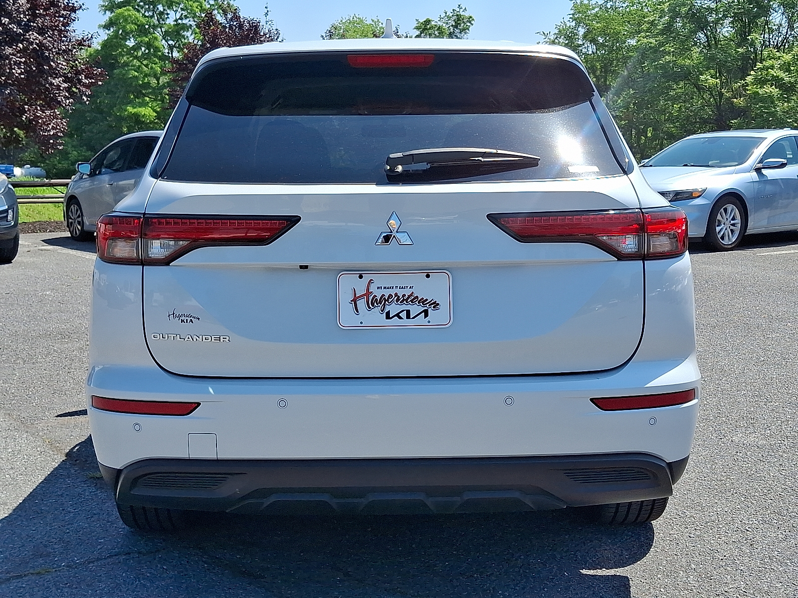 used 2022 Mitsubishi Outlander car, priced at $22,499