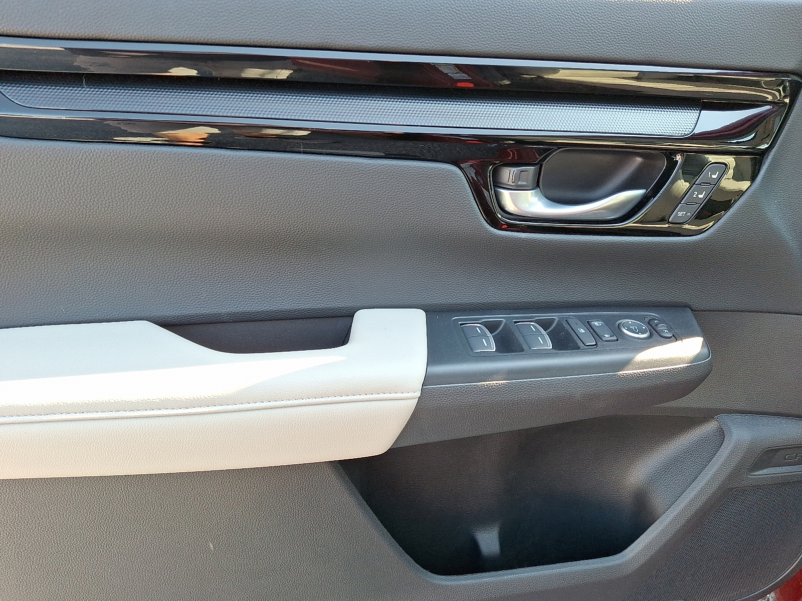 used 2024 Honda CR-V car, priced at $34,999