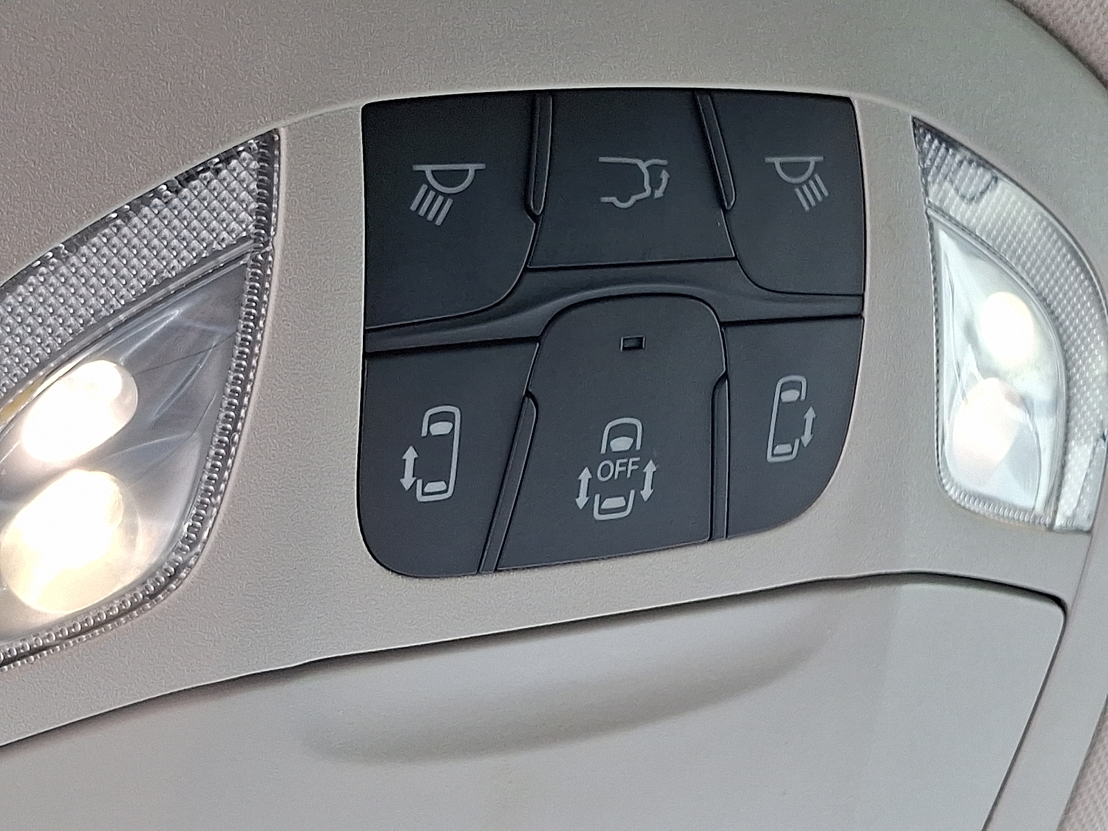 used 2023 Chrysler Pacifica car, priced at $21,999