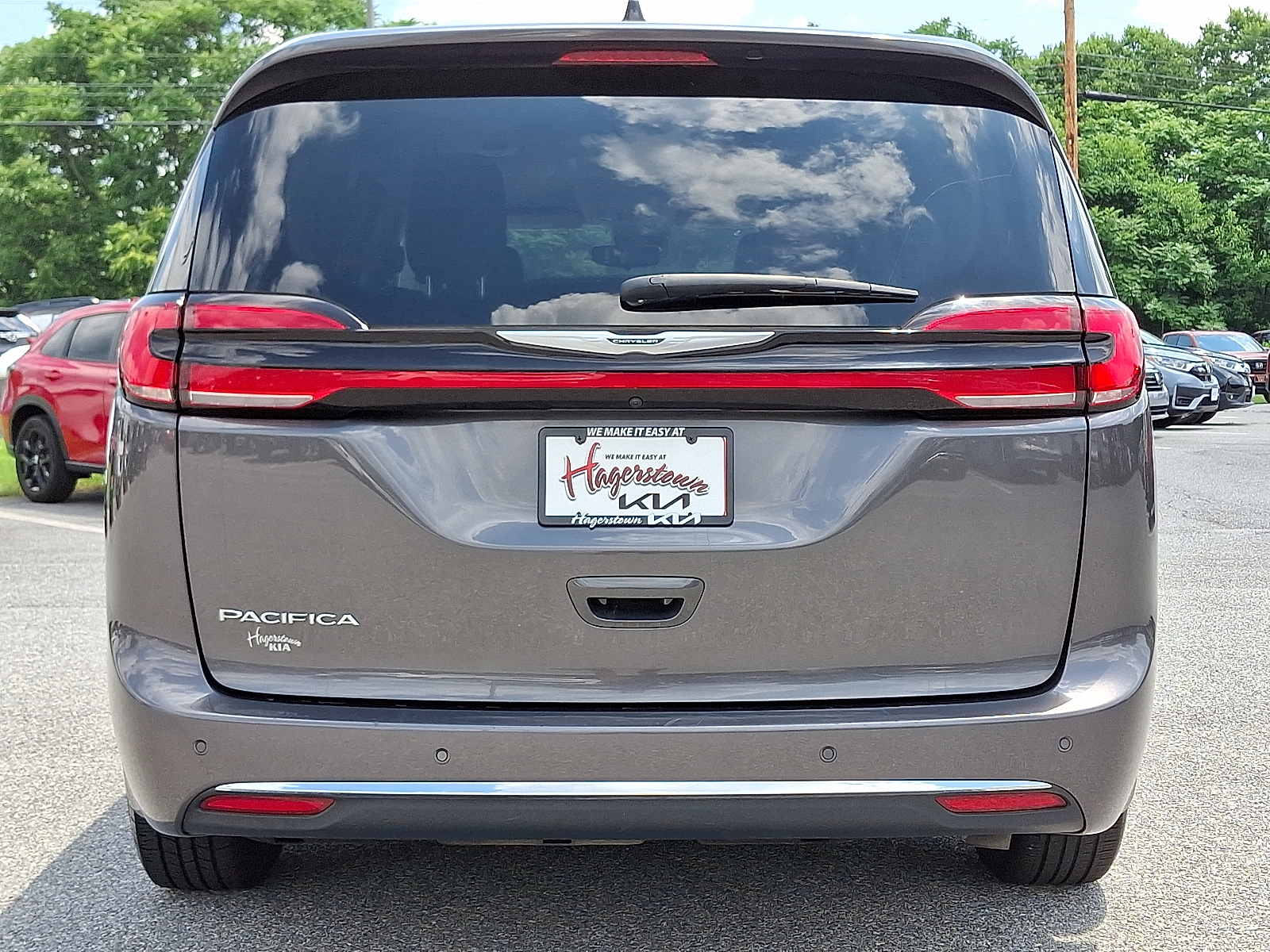 used 2023 Chrysler Pacifica car, priced at $21,999