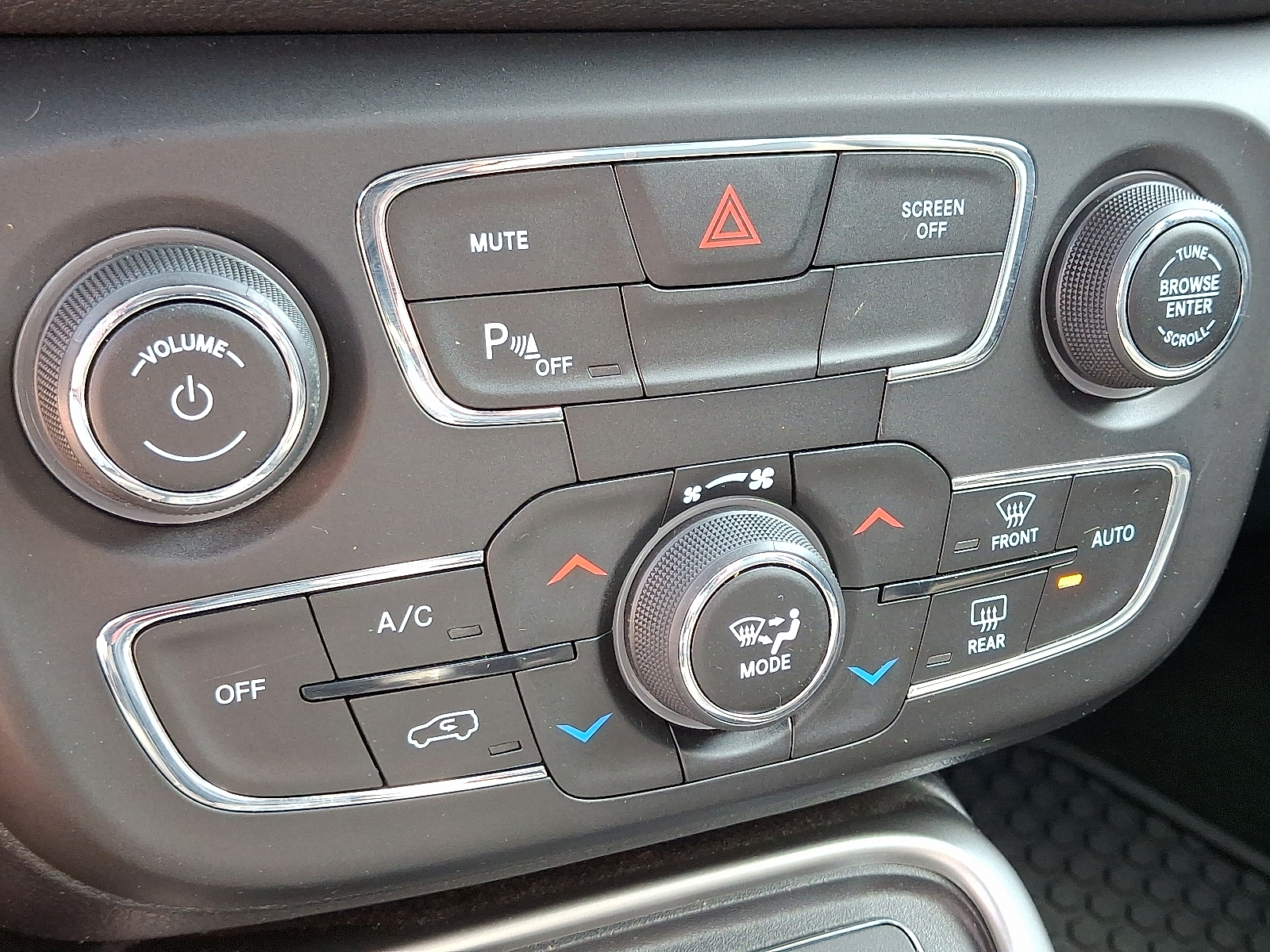 used 2019 Jeep Compass car, priced at $13,499