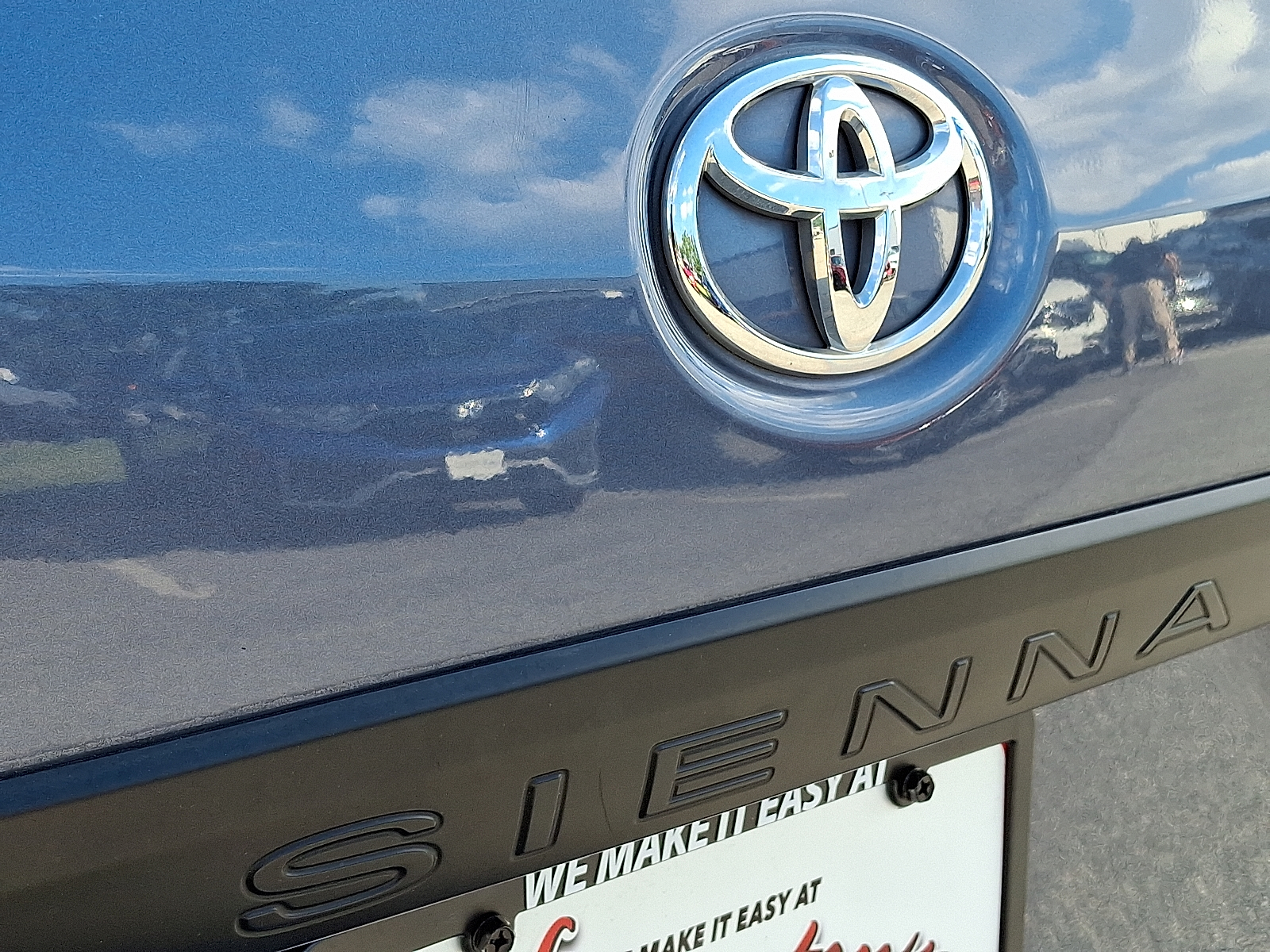 used 2014 Toyota Sienna car, priced at $11,577