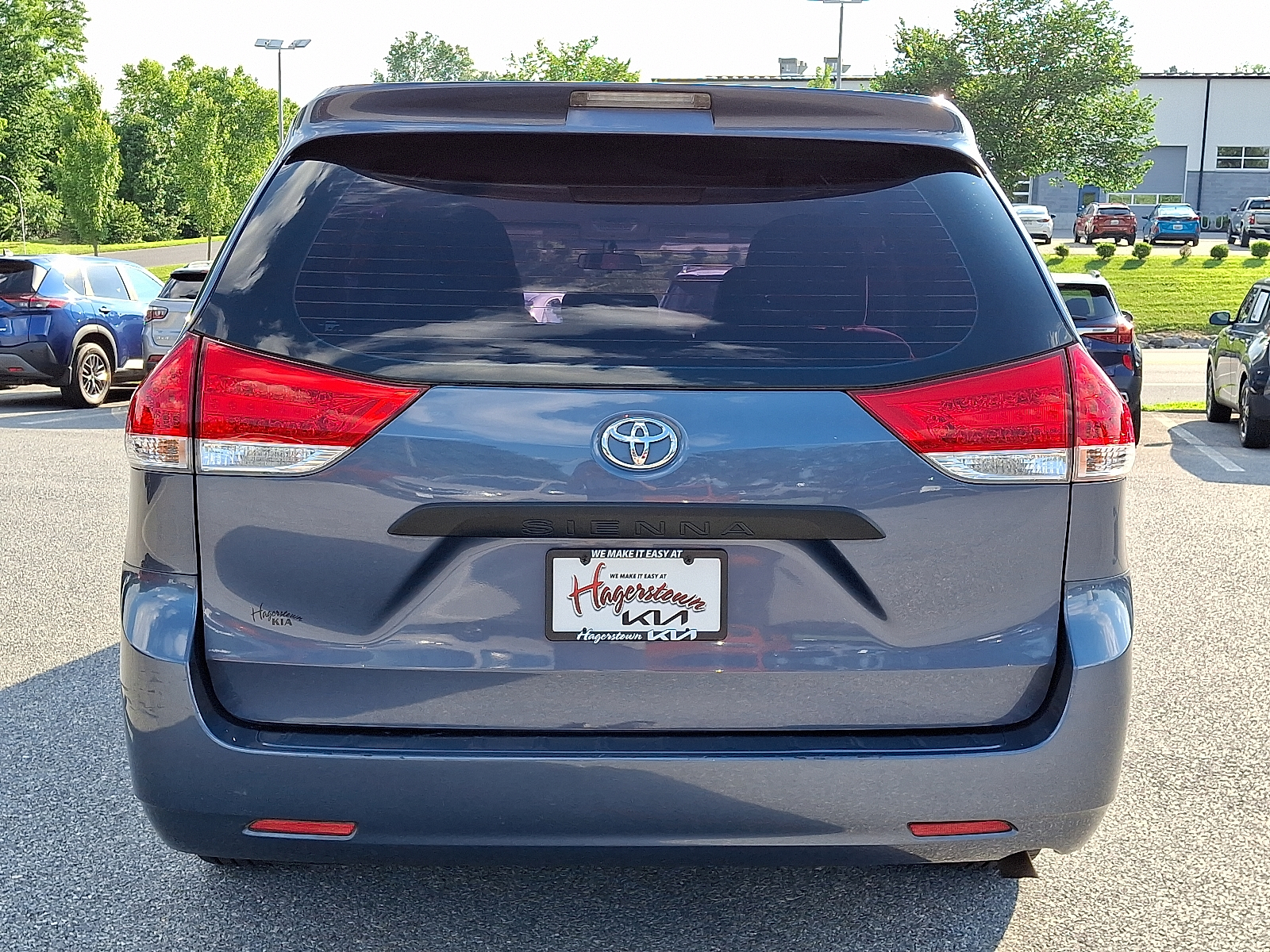 used 2014 Toyota Sienna car, priced at $11,577