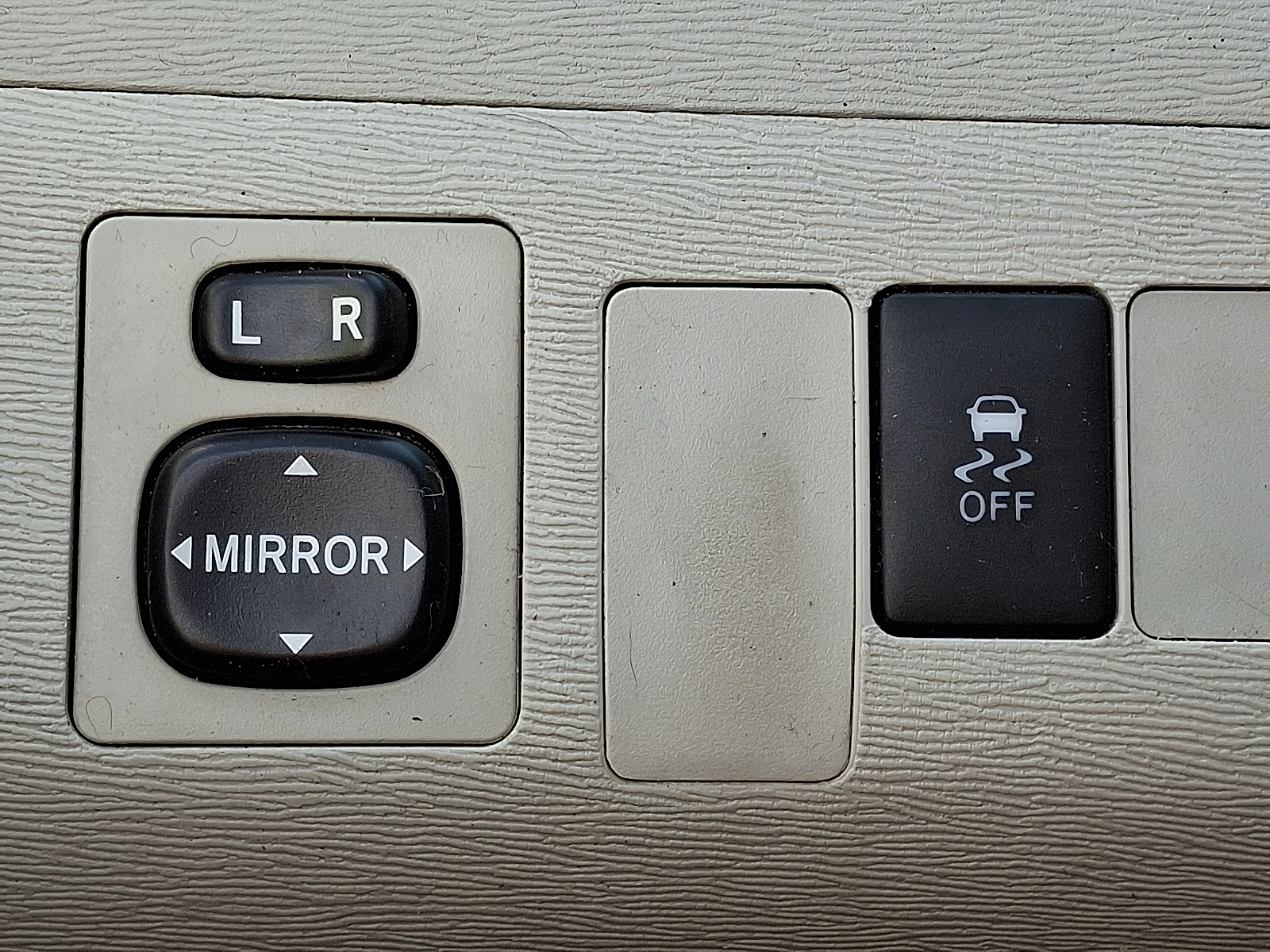 used 2014 Toyota Sienna car, priced at $11,577