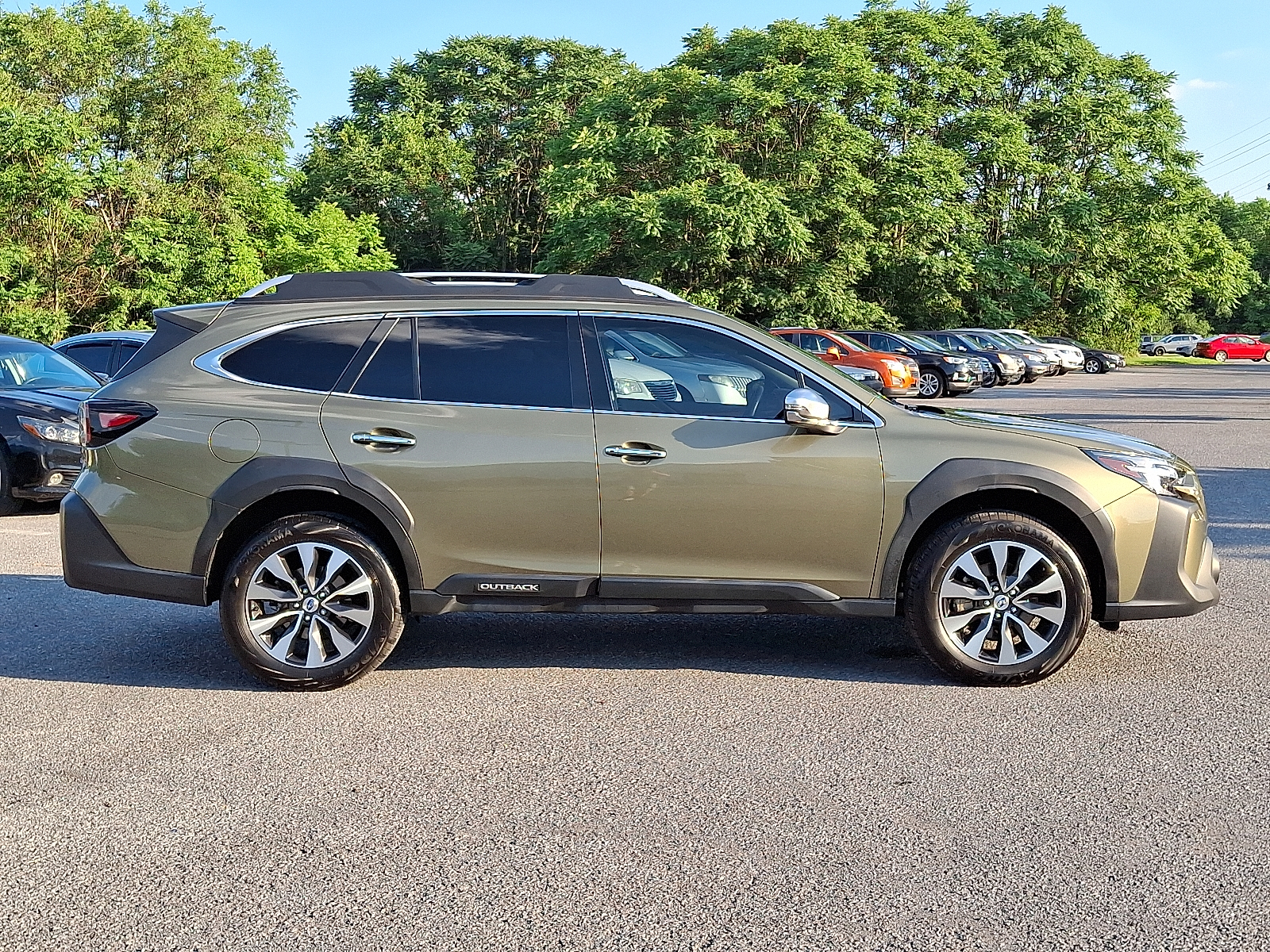 used 2023 Subaru Outback car, priced at $30,999