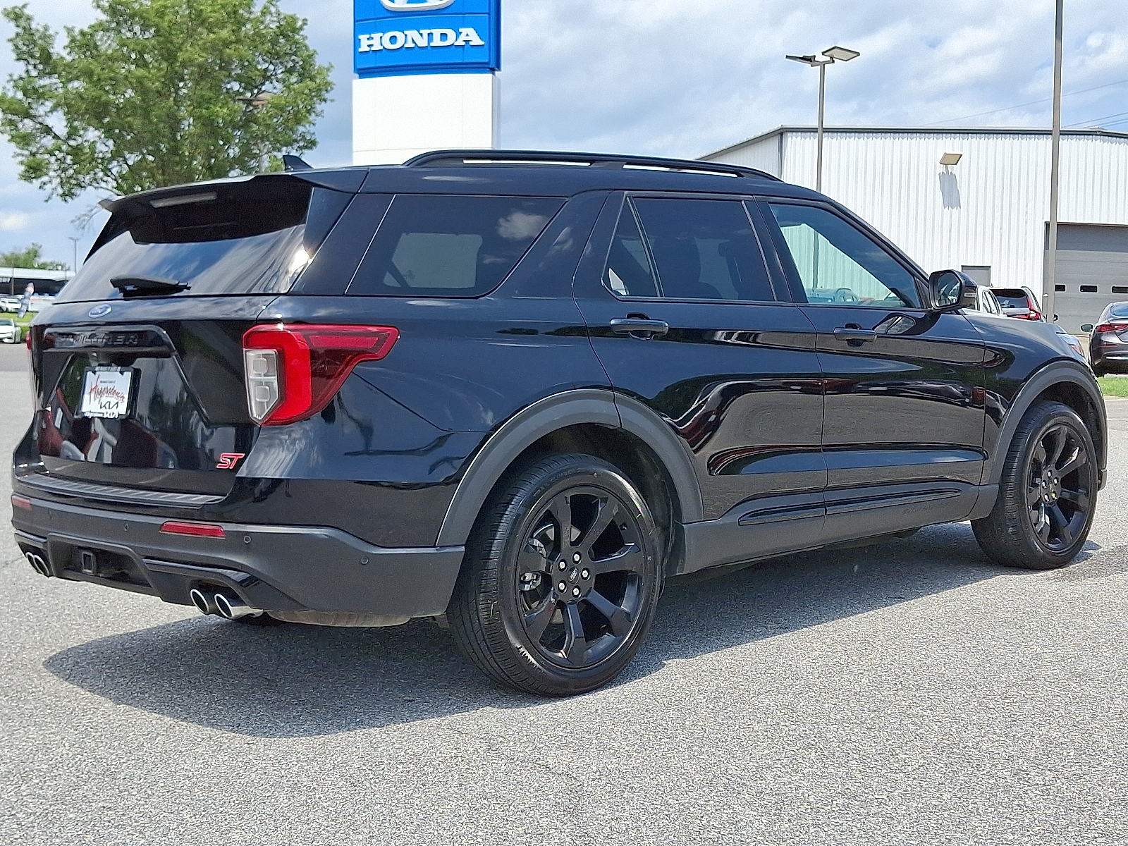 used 2020 Ford Explorer car, priced at $28,999