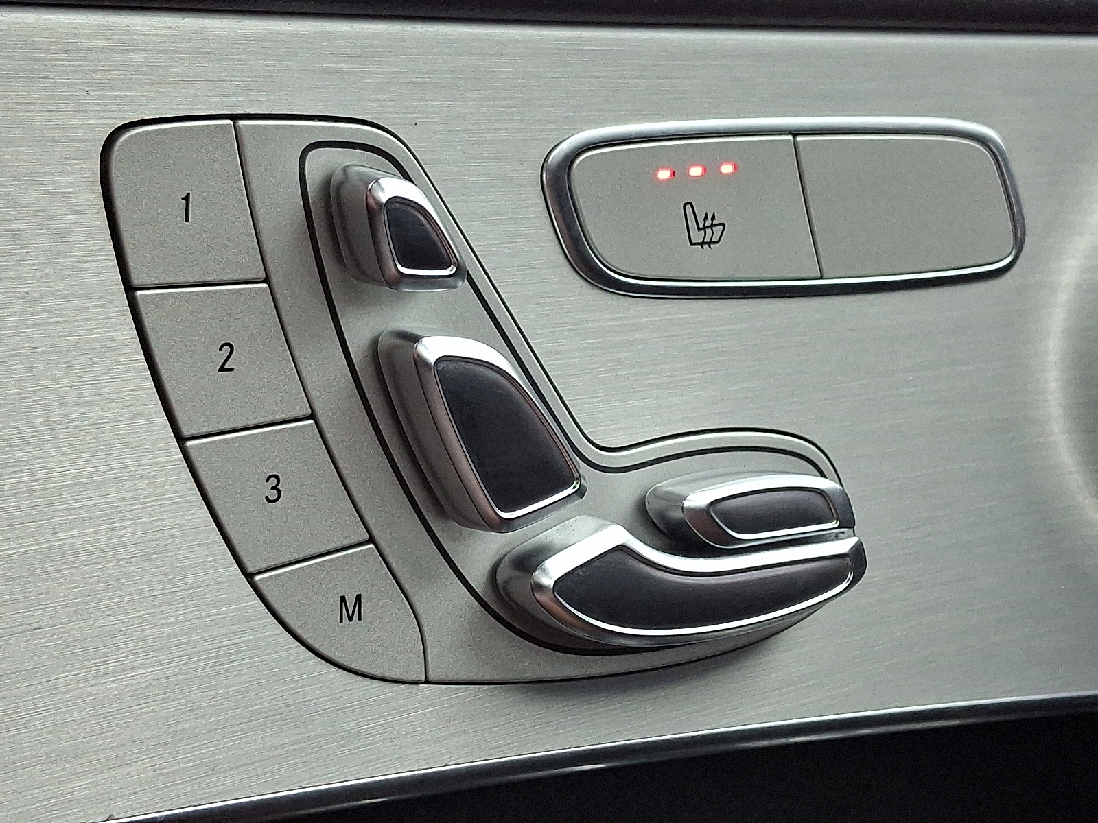 used 2019 Mercedes-Benz GLC 300 car, priced at $17,999