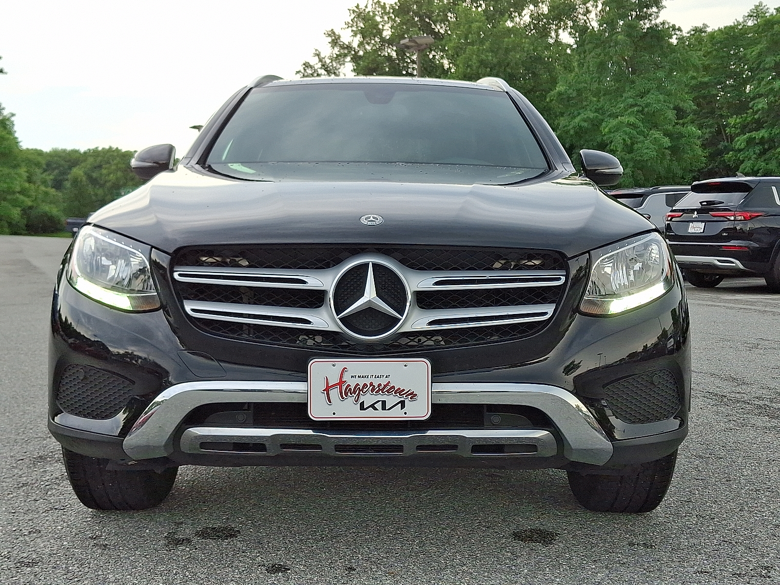 used 2019 Mercedes-Benz GLC 300 car, priced at $17,999