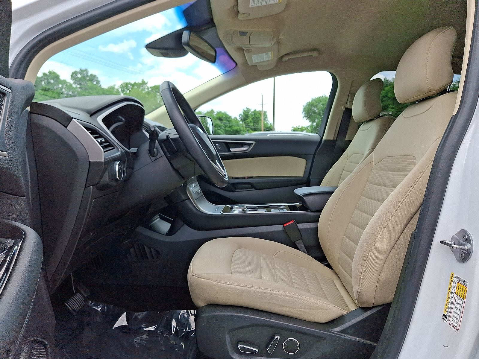 used 2019 Ford Edge car, priced at $16,999