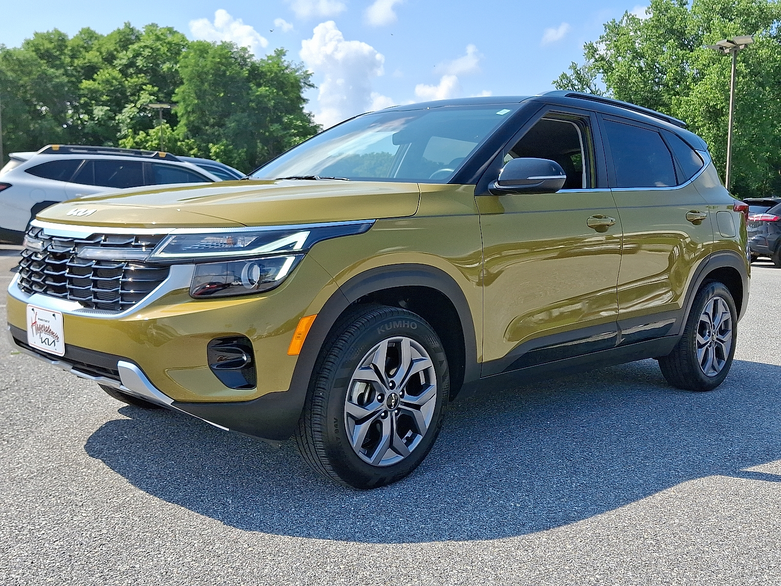 used 2024 Kia Seltos car, priced at $23,999