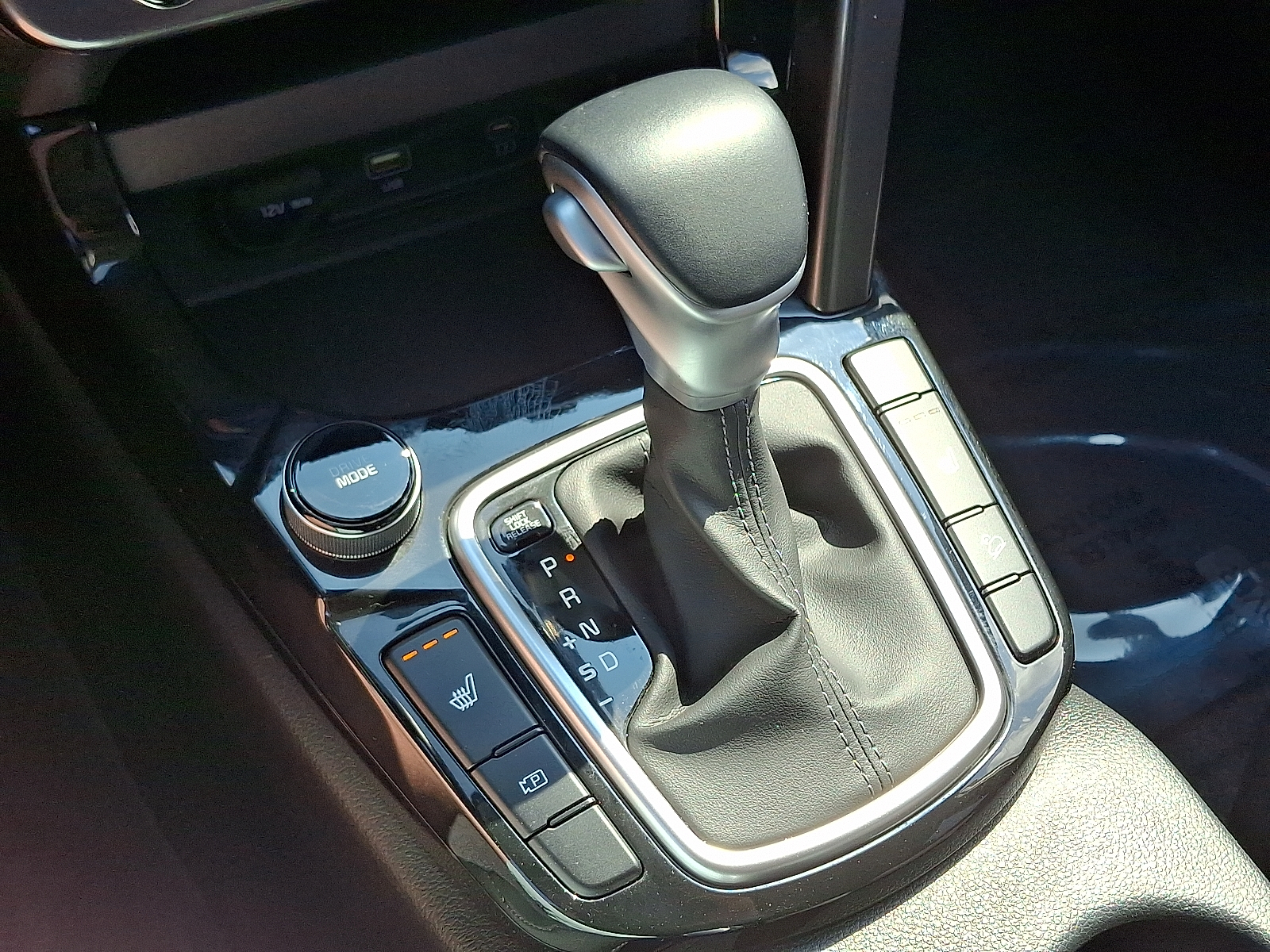 used 2024 Kia Seltos car, priced at $23,999