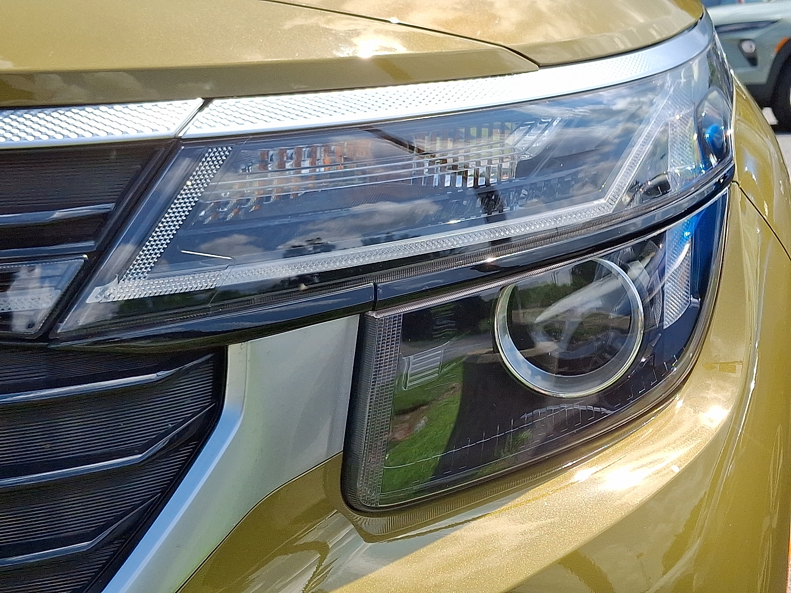used 2024 Kia Seltos car, priced at $23,999