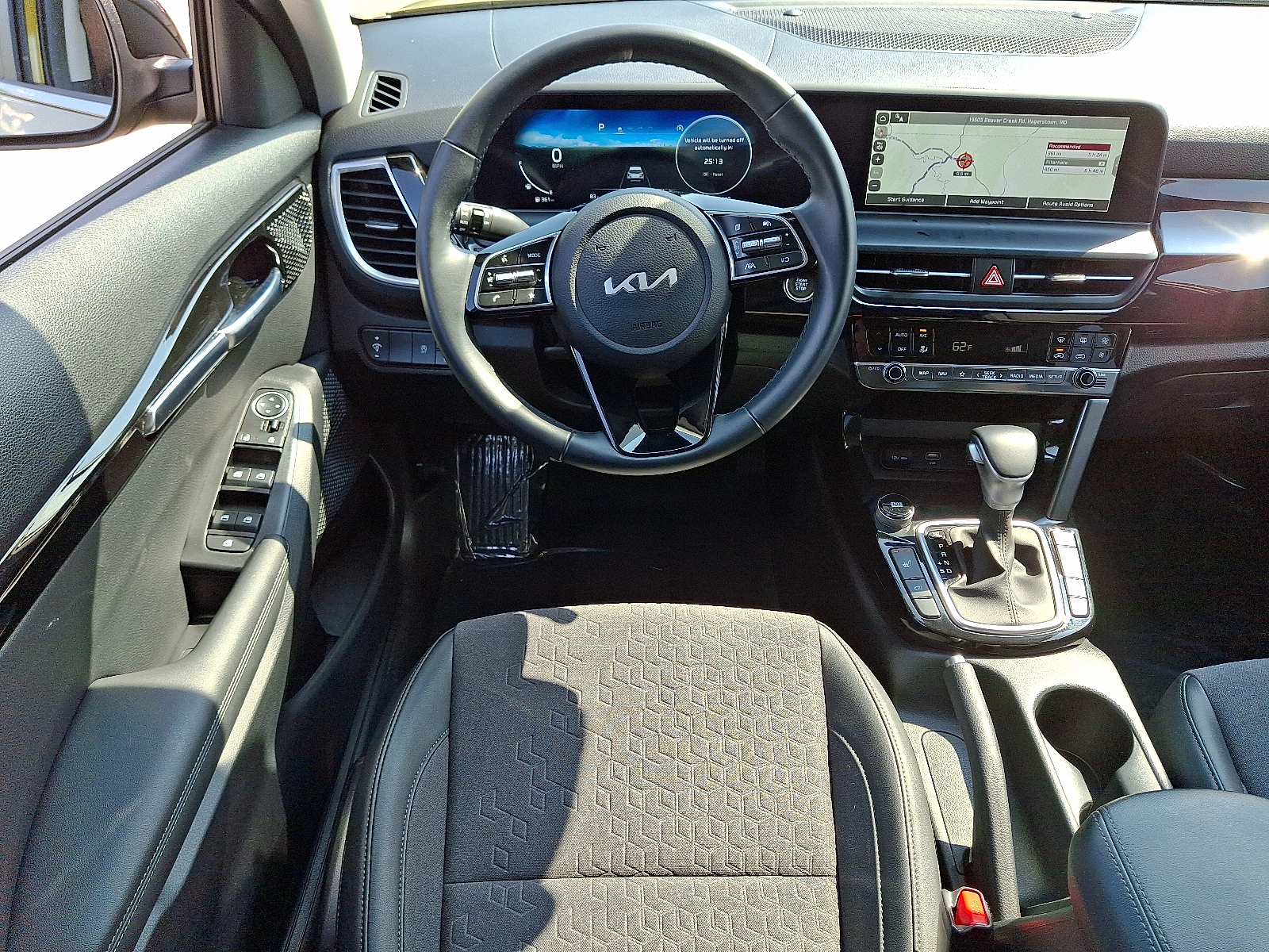 used 2024 Kia Seltos car, priced at $23,999