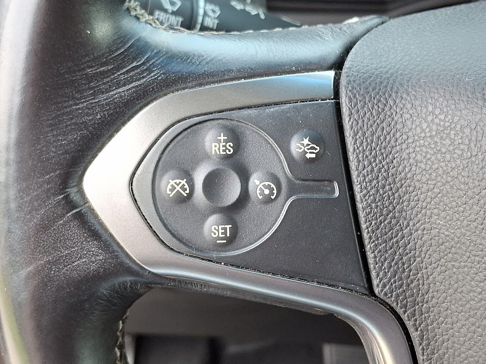used 2018 Chevrolet Suburban car, priced at $21,088