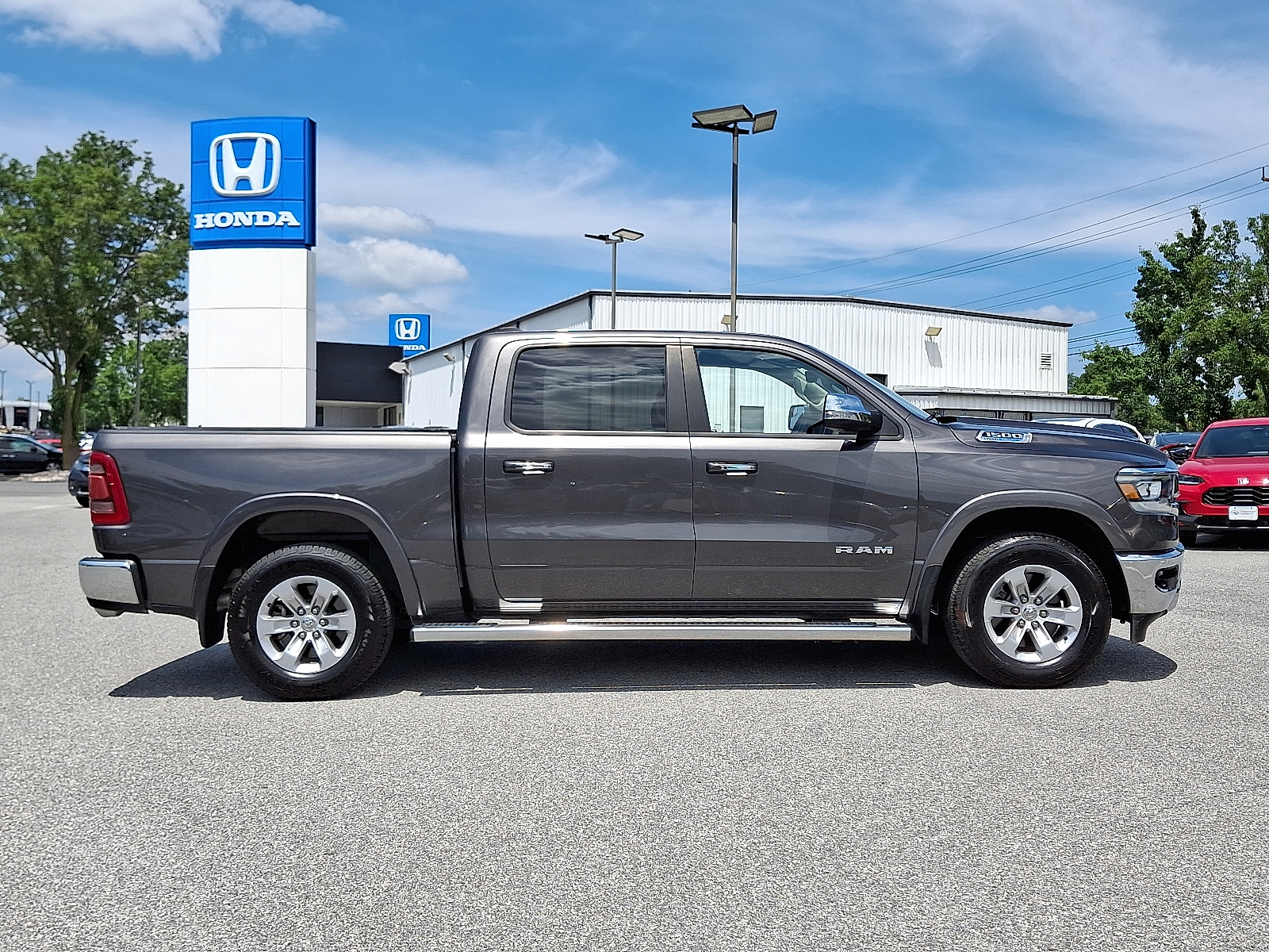 used 2022 Ram 1500 car, priced at $38,999