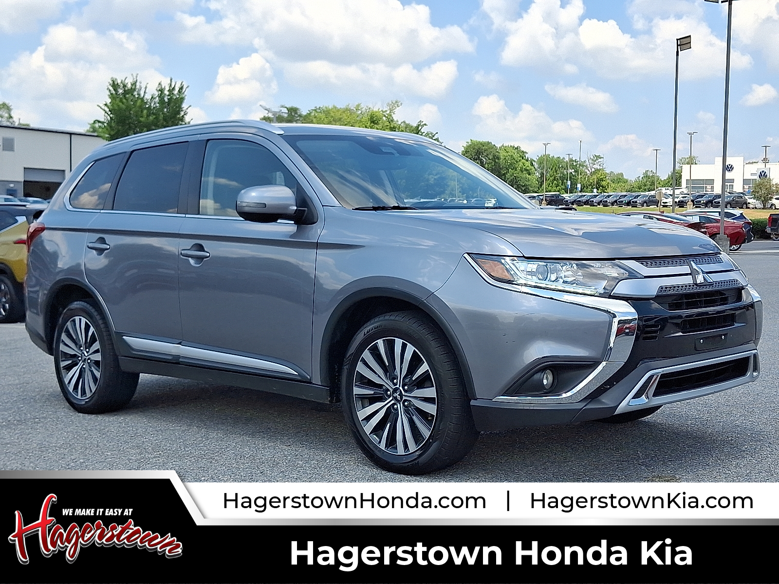 used 2020 Mitsubishi Outlander car, priced at $11,999
