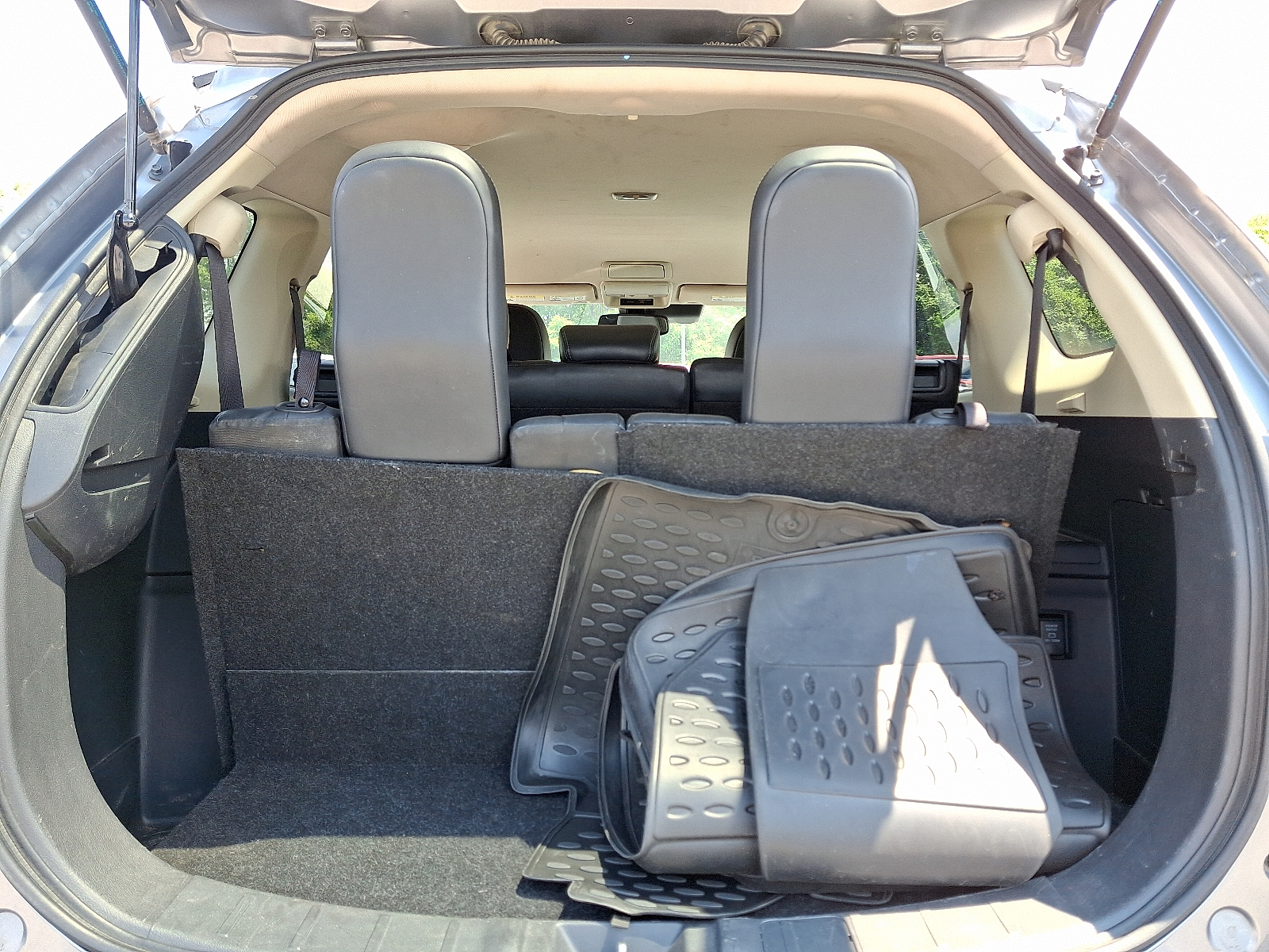 used 2020 Mitsubishi Outlander car, priced at $11,799
