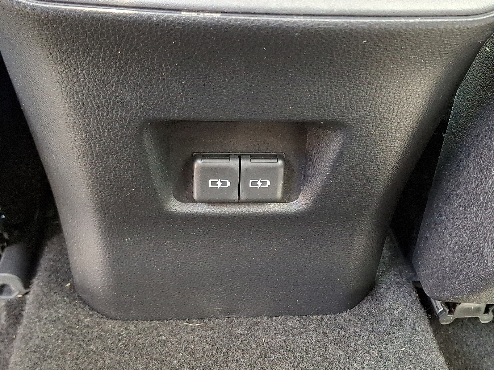 used 2022 Toyota RAV4 car, priced at $27,499