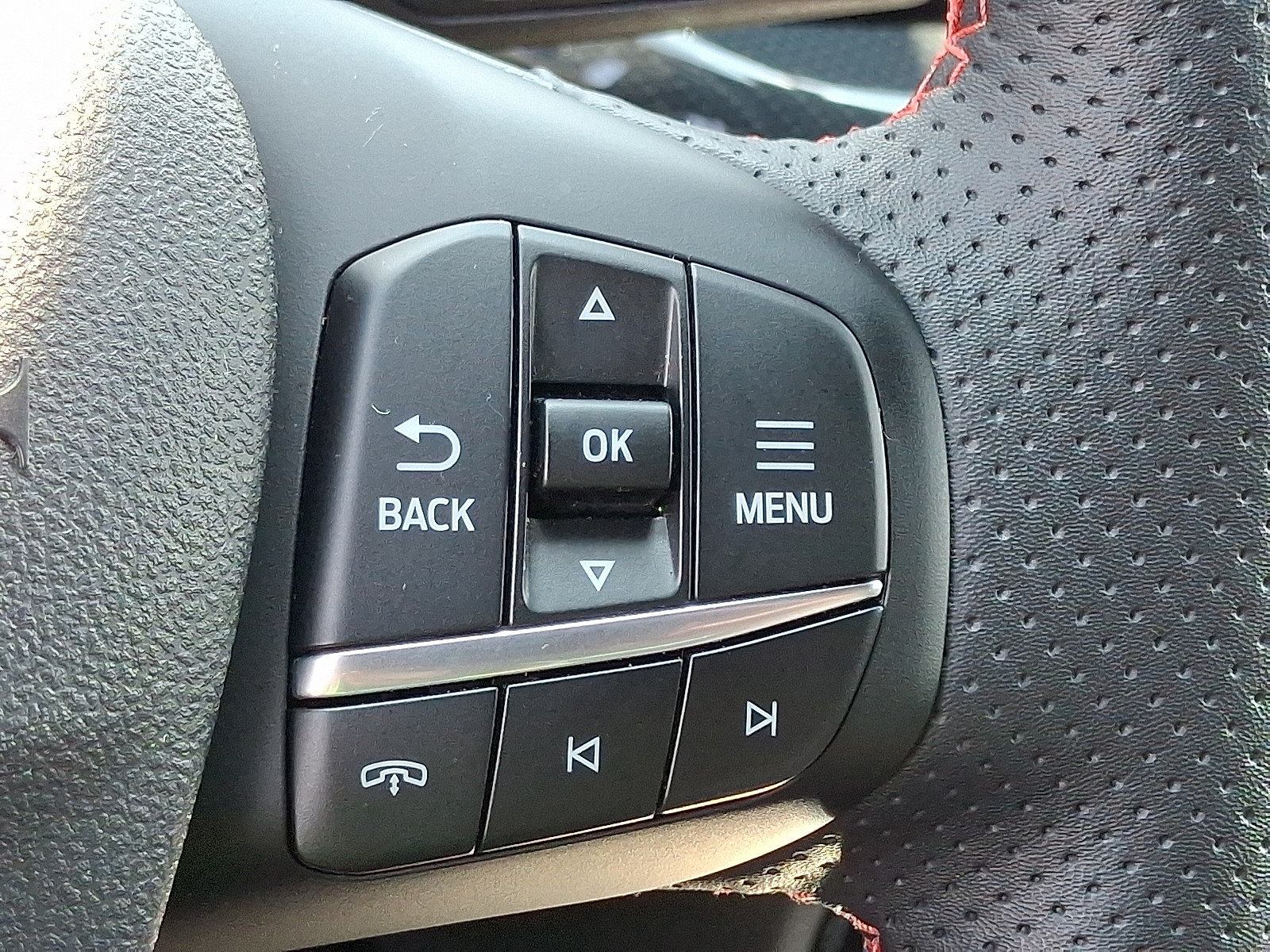 used 2023 Ford Escape car, priced at $25,499