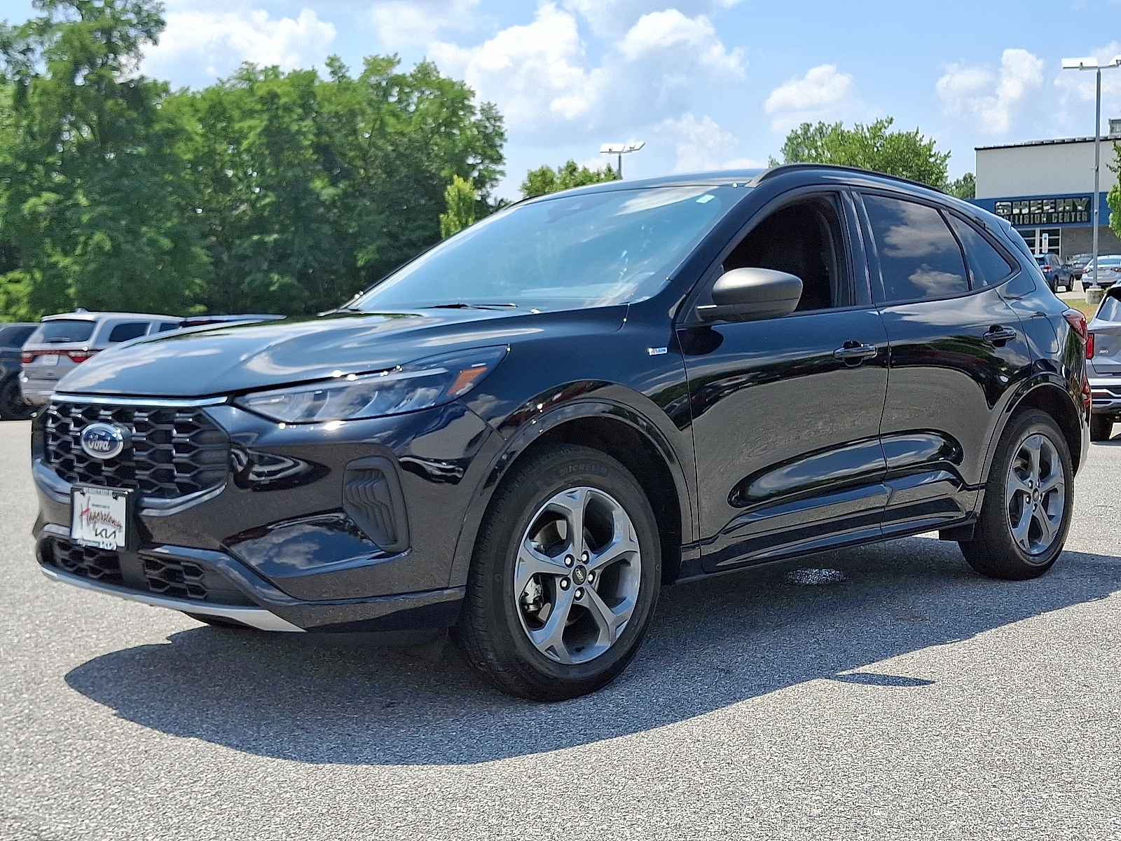 used 2023 Ford Escape car, priced at $25,499