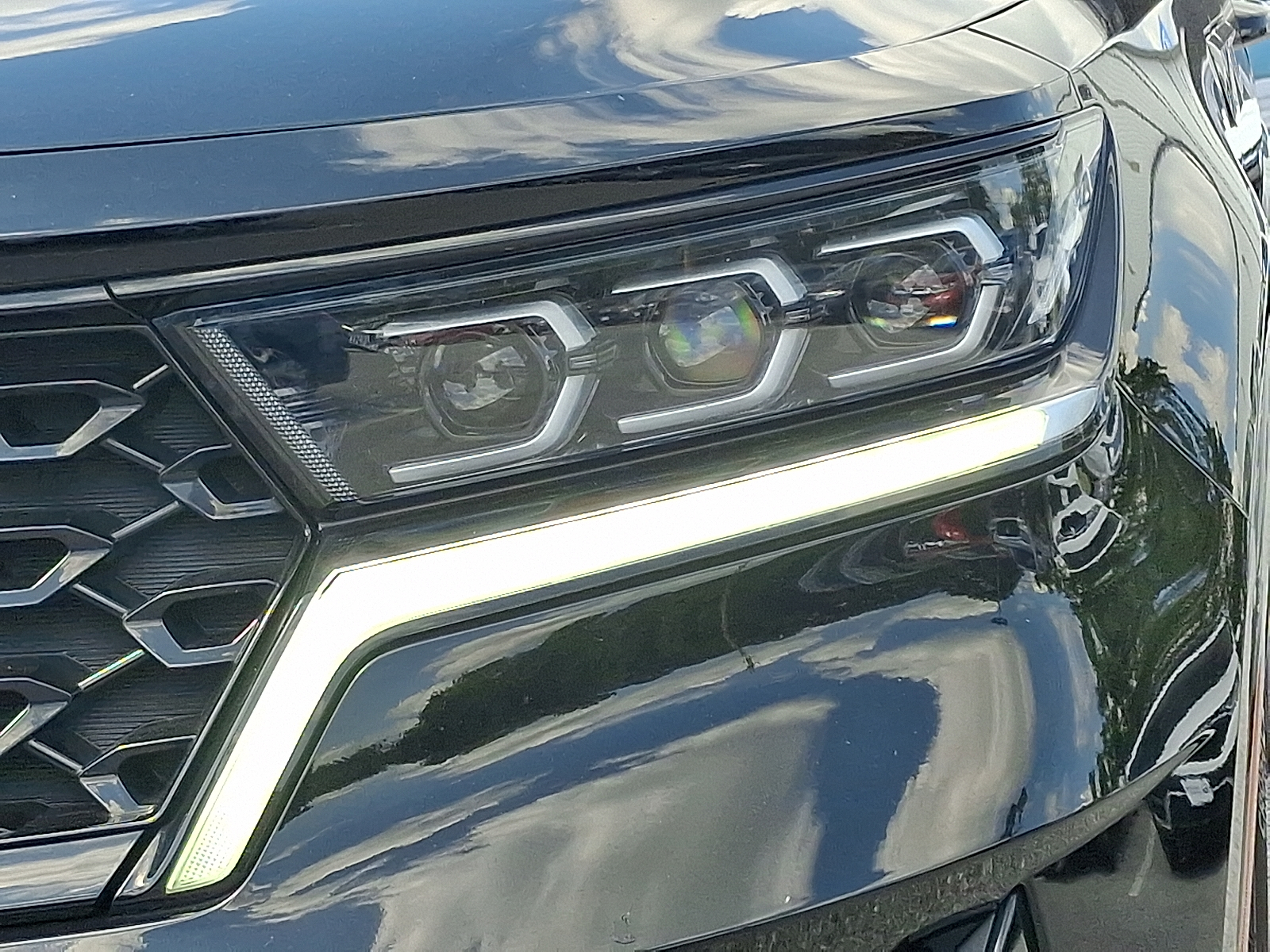 used 2022 Kia Sorento car, priced at $30,399