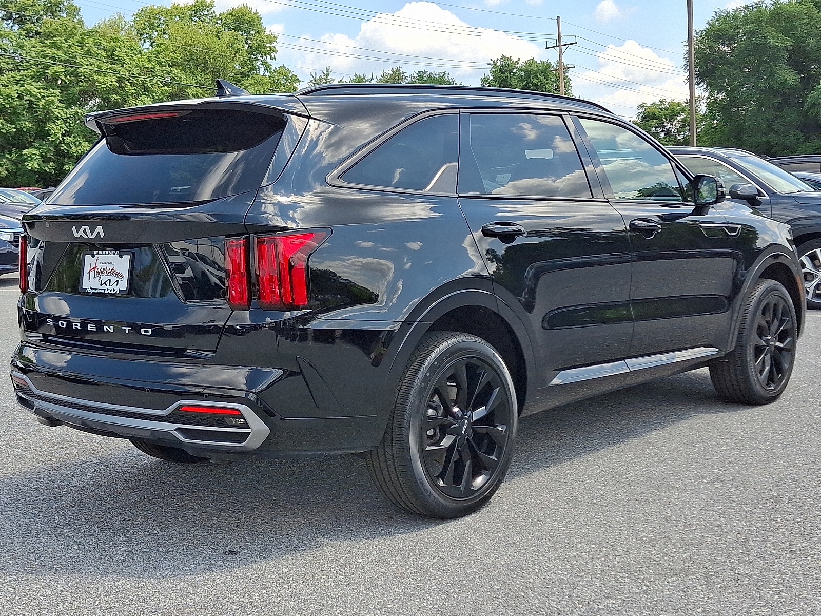 used 2022 Kia Sorento car, priced at $30,399