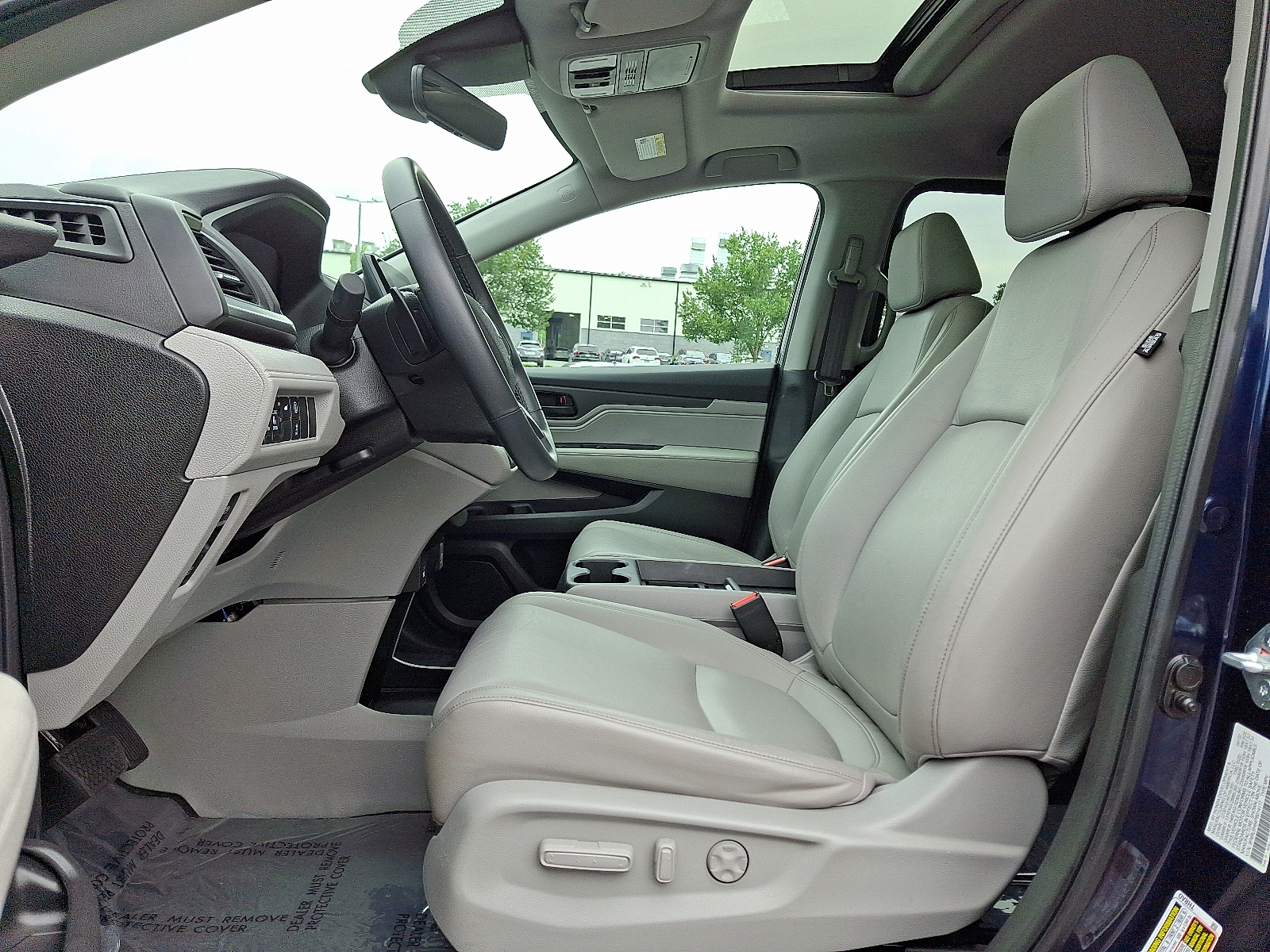 used 2023 Honda Odyssey car, priced at $35,999