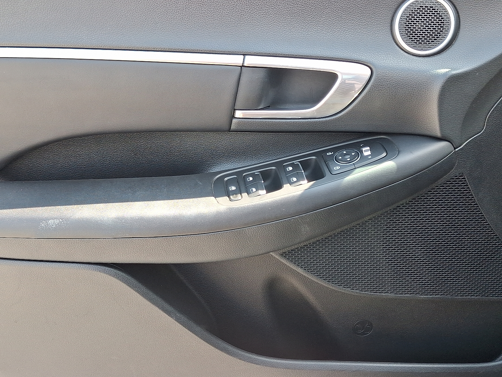 used 2023 Hyundai Sonata car, priced at $18,299