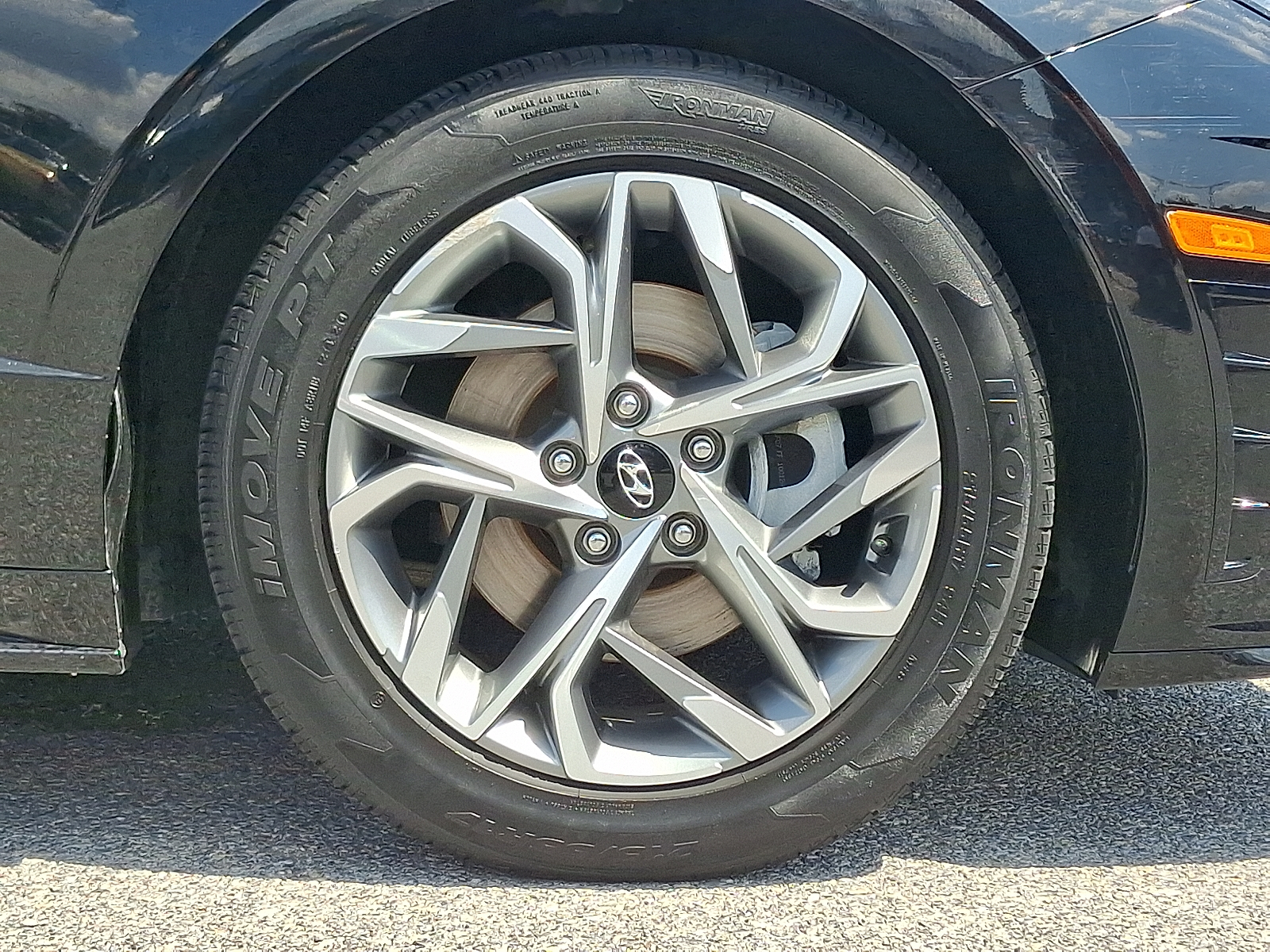 used 2023 Hyundai Sonata car, priced at $18,299