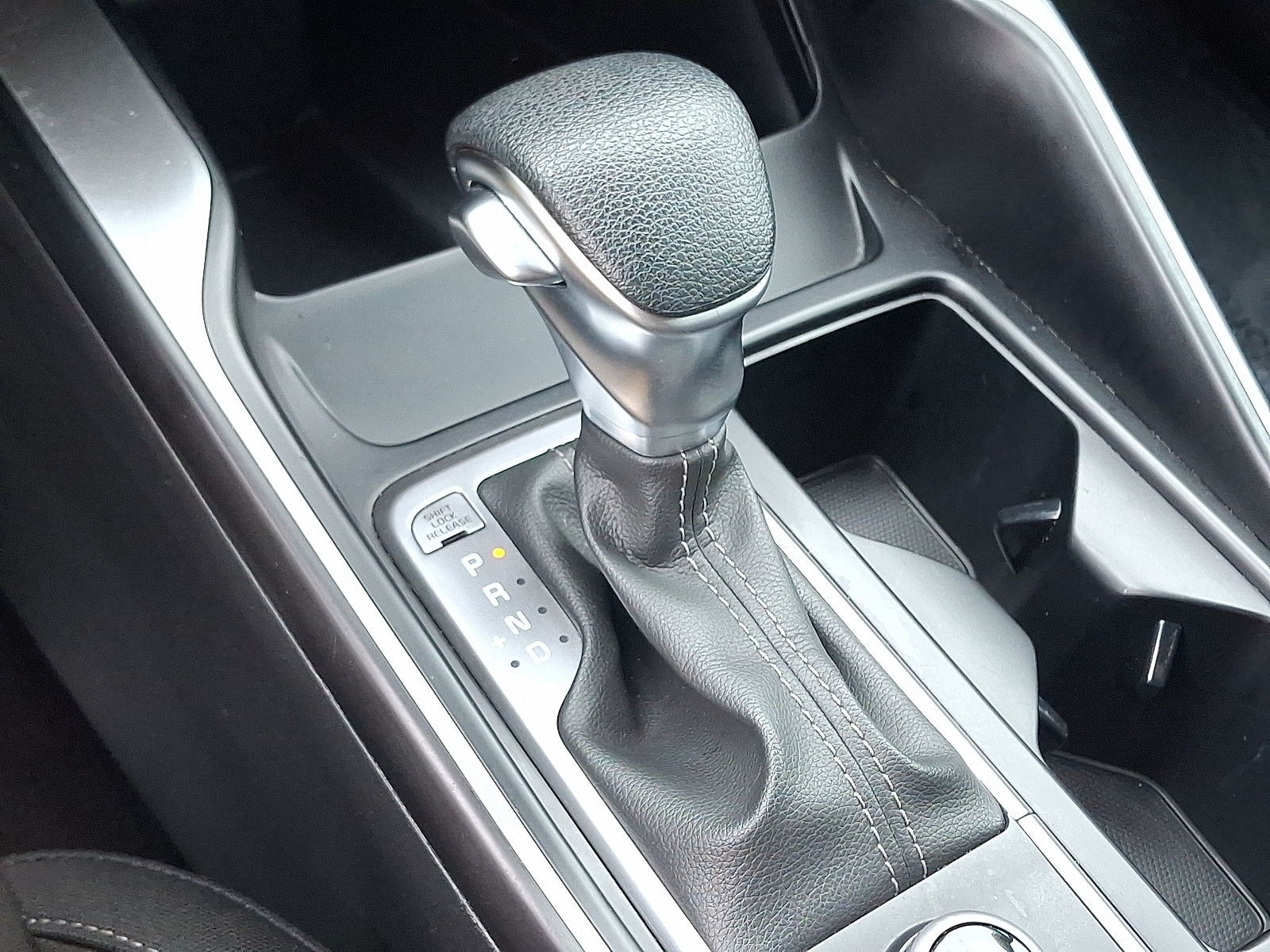 used 2023 Kia Sorento car, priced at $22,499
