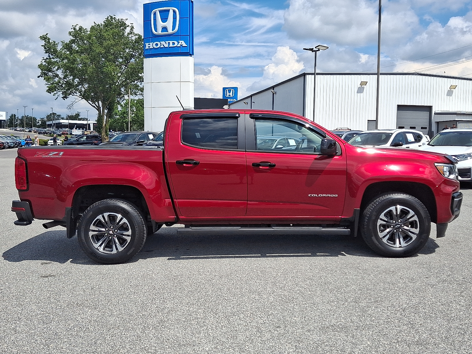used 2021 Chevrolet Colorado car, priced at $29,299
