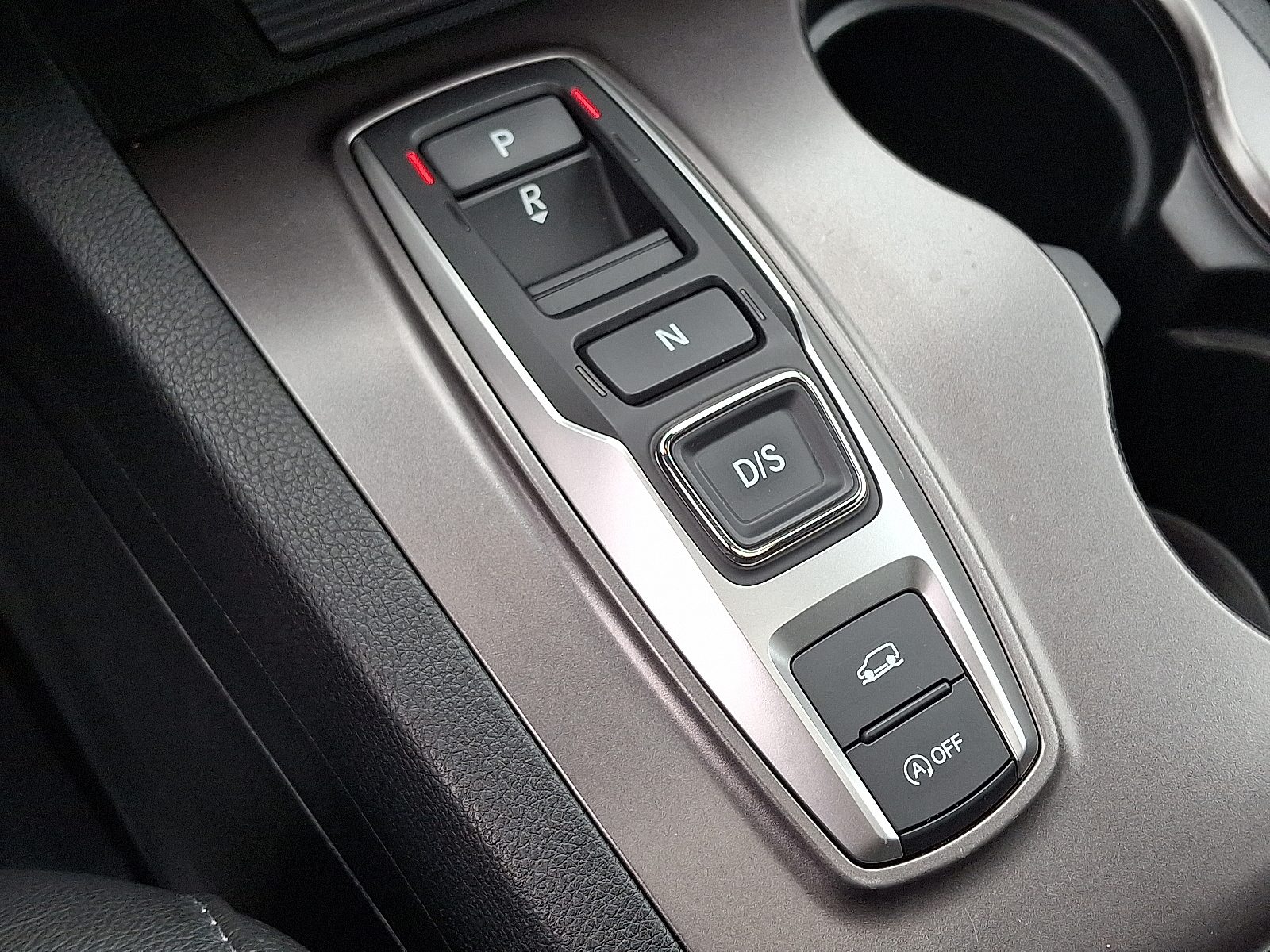 used 2022 Honda Pilot car, priced at $32,999