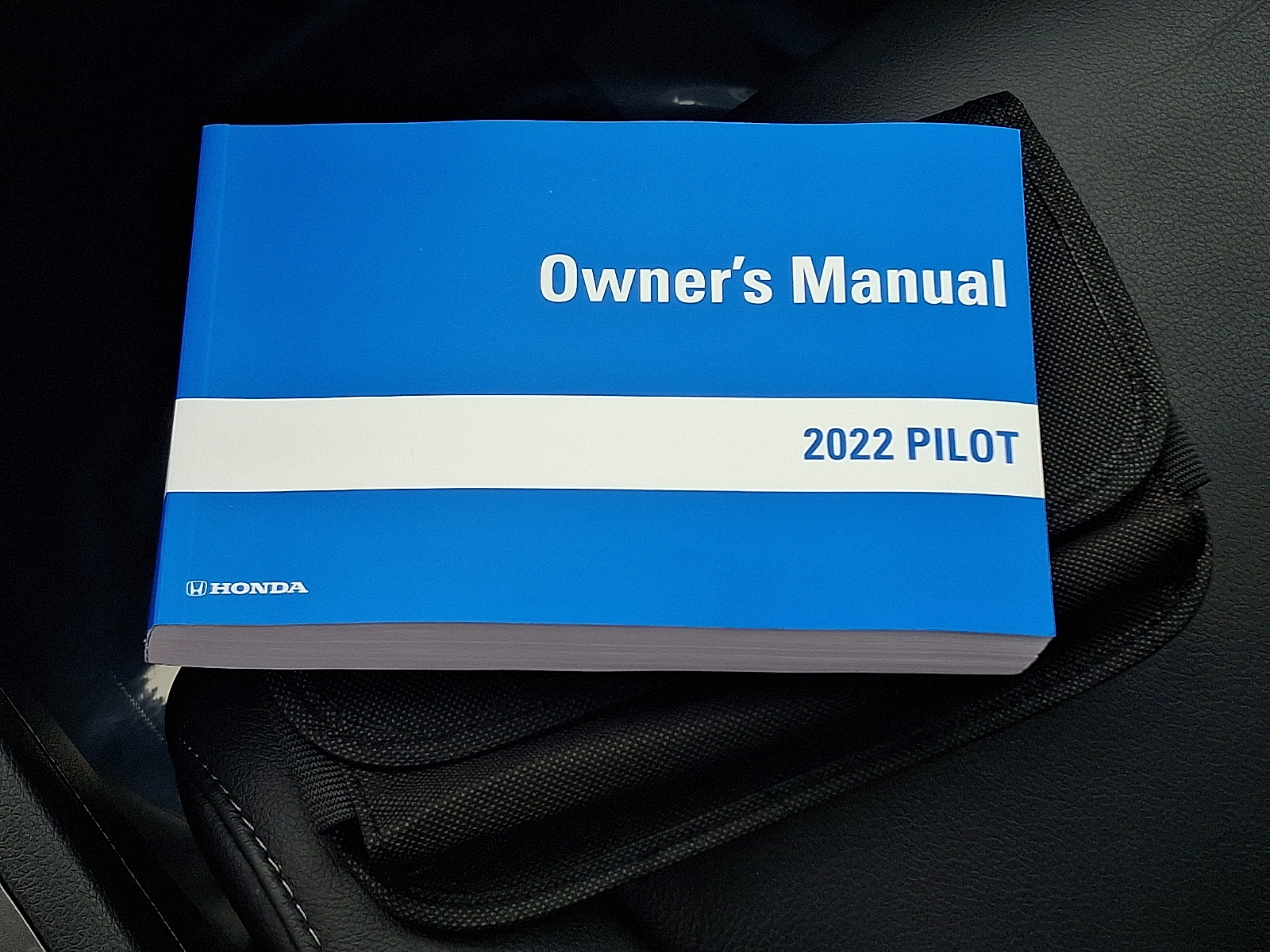 used 2022 Honda Pilot car, priced at $32,999